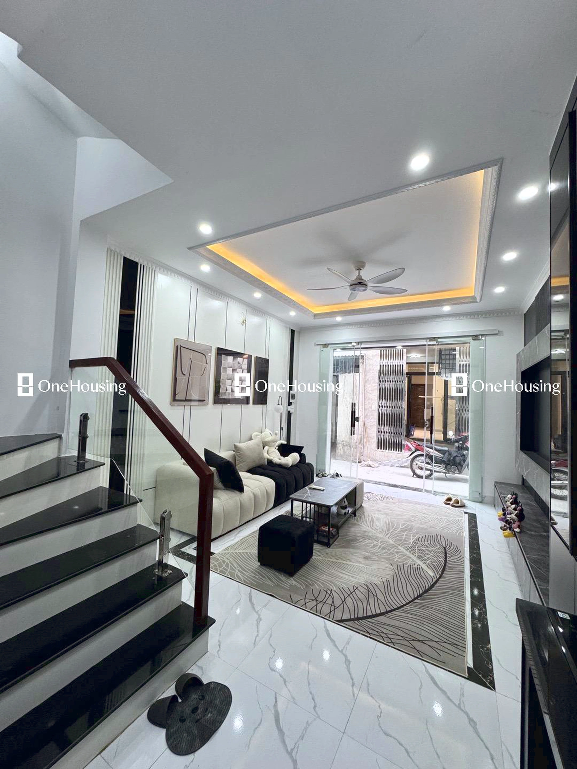 Nhà mặt ngõ cách Nguyễn Văn Linh 20m, P. Long Biên, Q. Long Biên, TP. Hà Nội