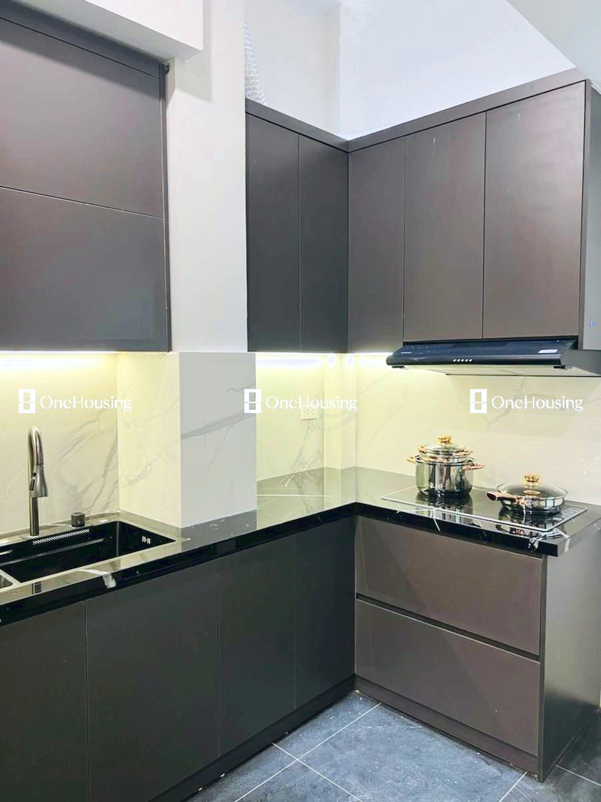 Nhà mặt ngõ cách Nghi Tàm 40m, P. Yên Phụ, Q. Tây Hồ, TP. Hà Nội