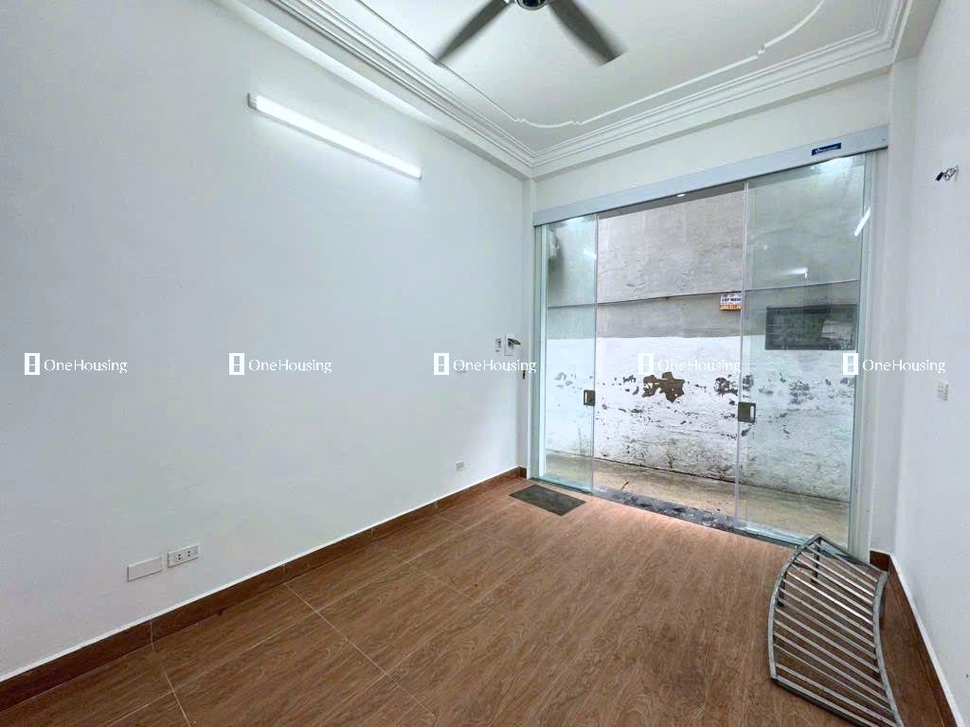 Nhà mặt ngõ cách Lĩnh Nam 20m, P. Lĩnh Nam, Q. Hoàng Mai, TP. Hà Nội