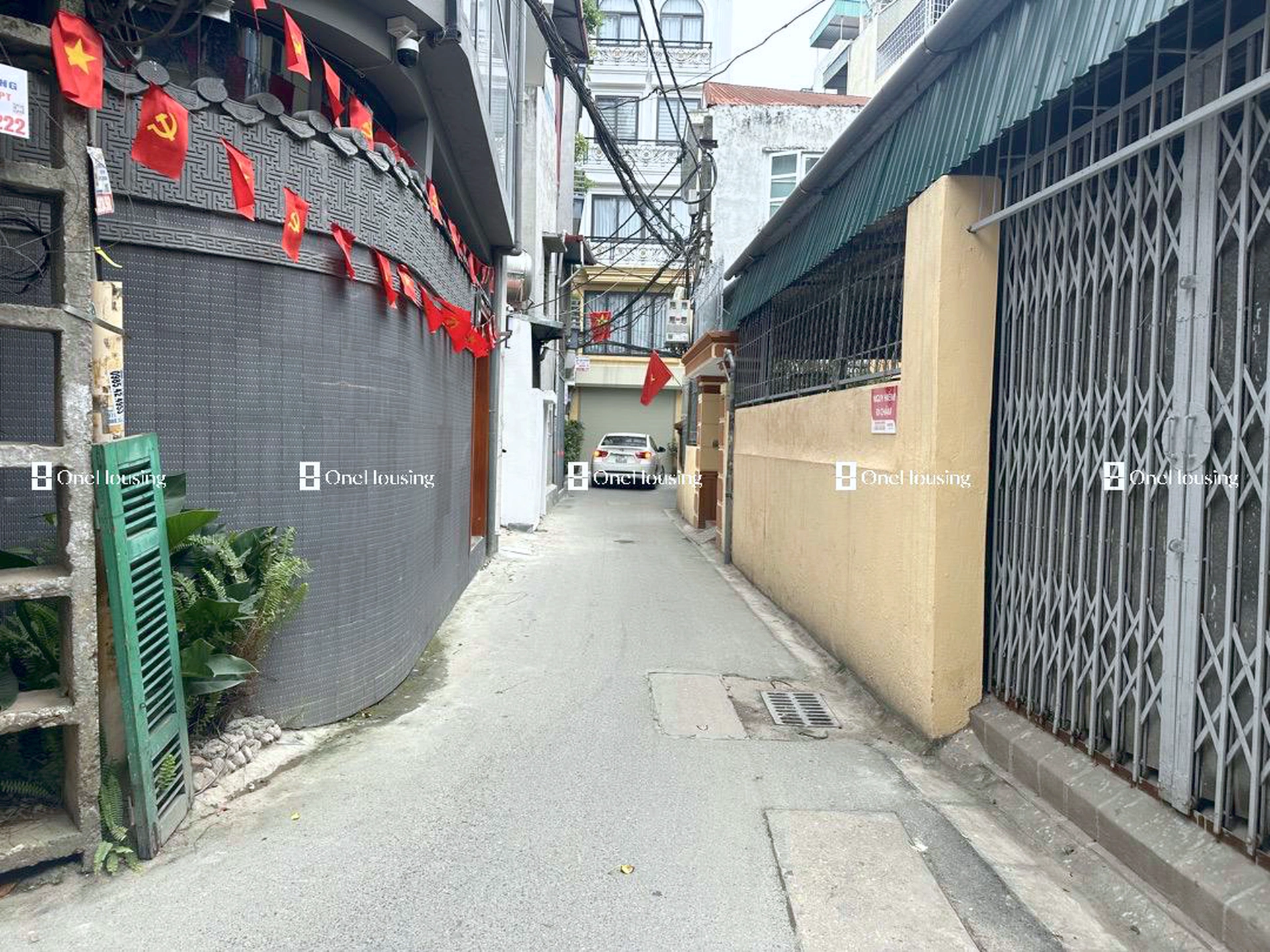 Nhà mặt ngõ cách Nguyễn Văn Cừ 120m, P. Ngọc Lâm, Q. Long Biên, TP. Hà Nội