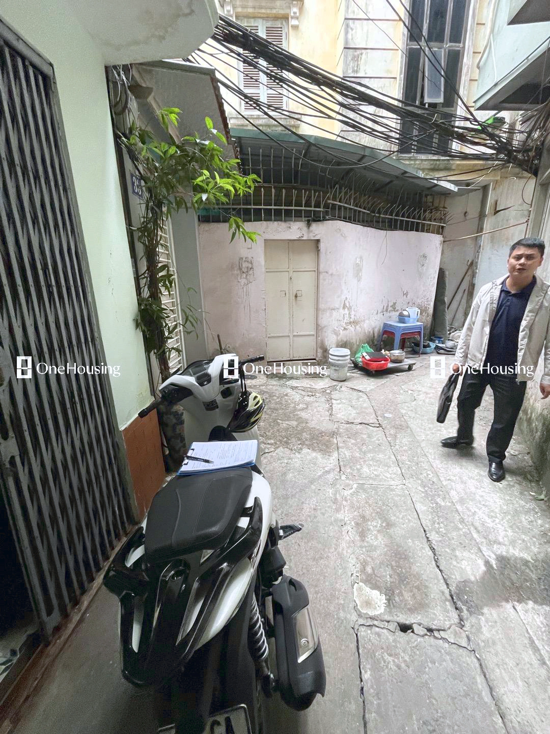 Nhà mặt ngõ cách Chùa Hà 50m, P. Quan Hoa, Q. Cầu Giấy, TP. Hà Nội