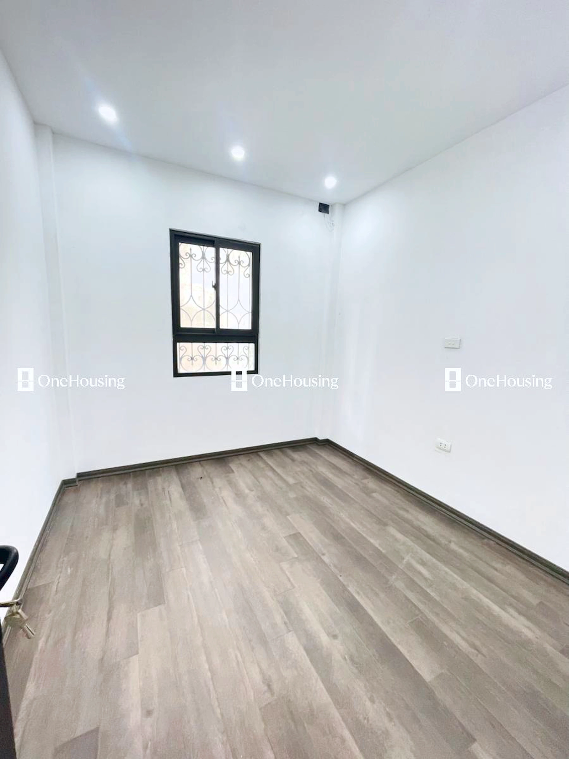 Nhà mặt ngõ cách Trần Khát Chân 30m, P. Thanh Nhàn, Q. Hai Bà Trưng, TP. Hà Nội