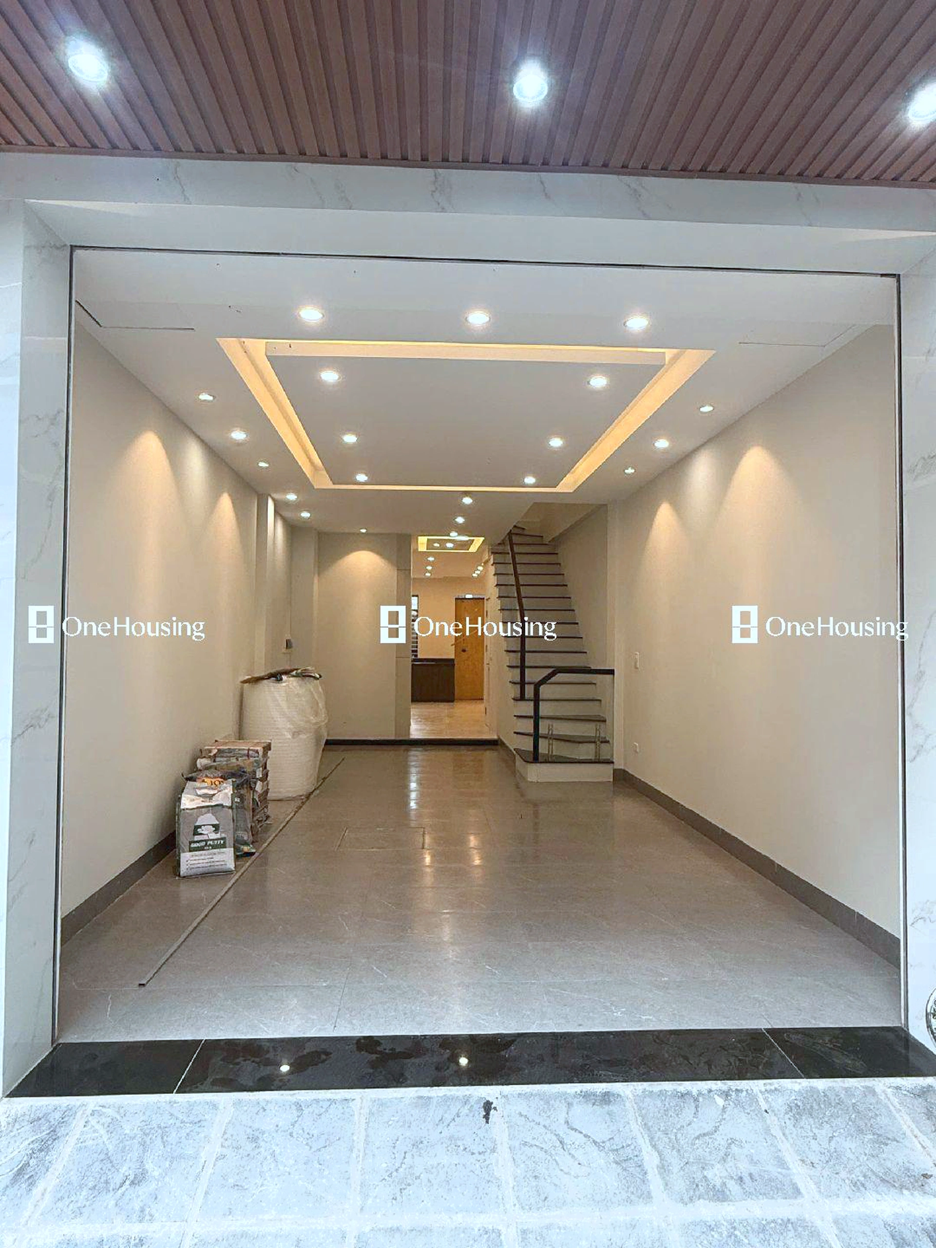 Nhà mặt ngõ cách Nguyễn Văn Linh 30m, P. Phúc Đồng, Q. Long Biên, TP. Hà Nội