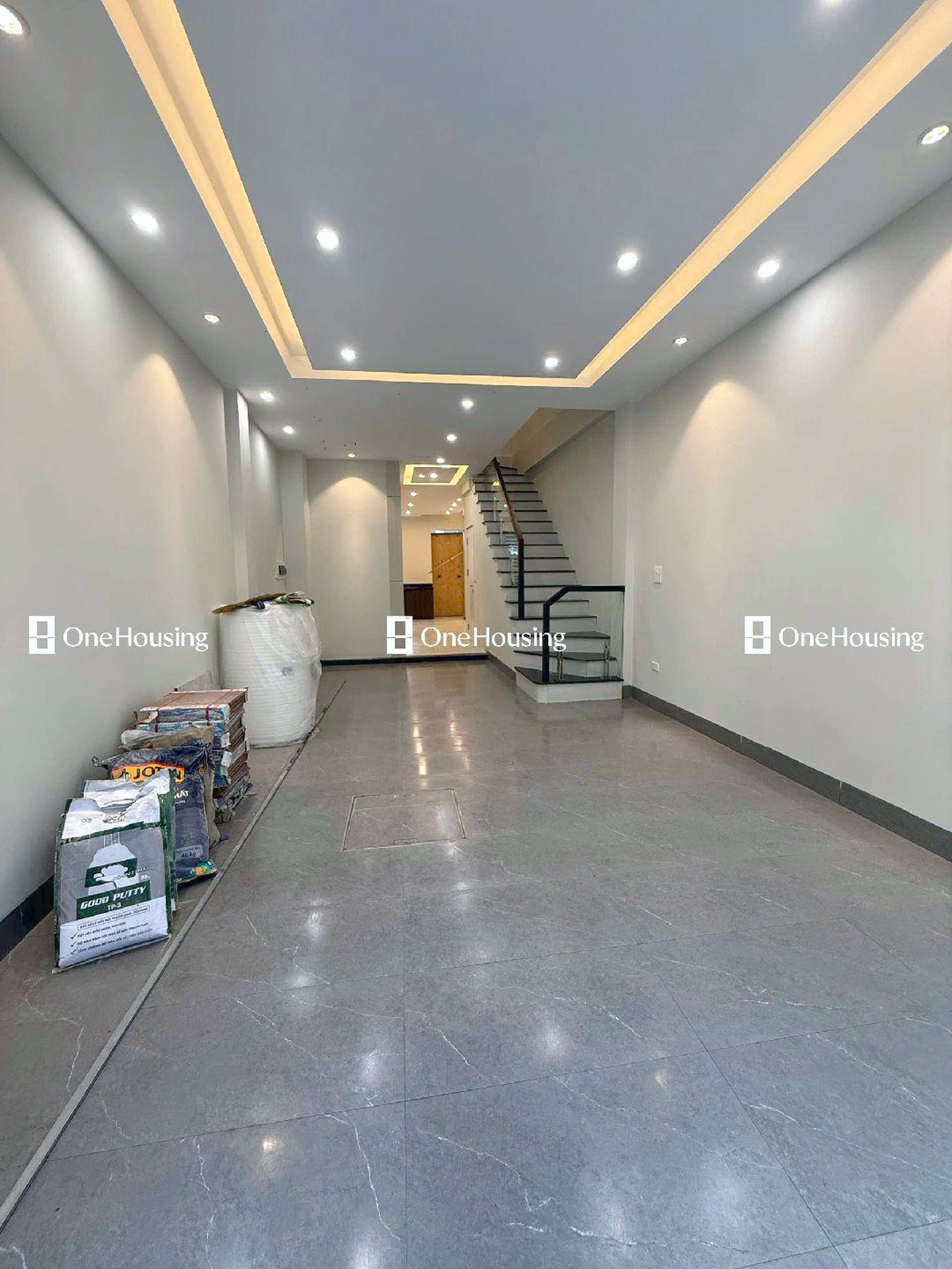 Nhà mặt ngõ cách Nguyễn Văn Linh 30m, P. Phúc Đồng, Q. Long Biên, TP. Hà Nội