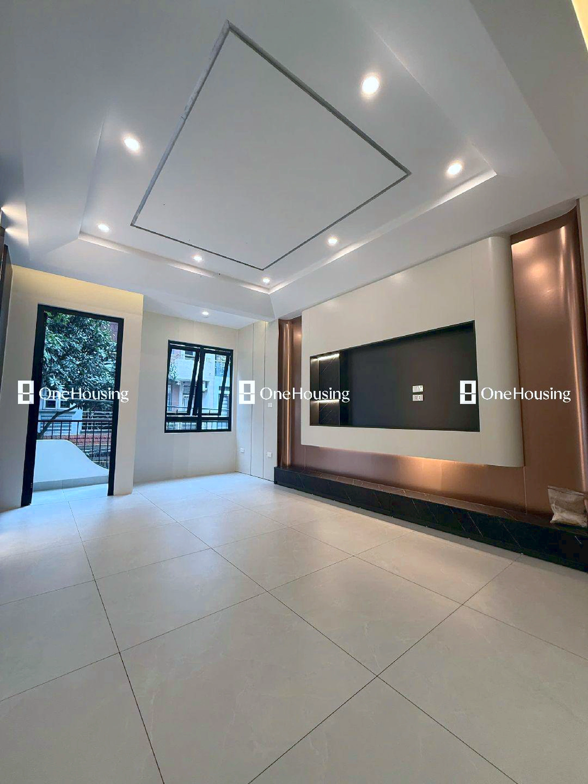 Nhà mặt ngõ cách Nguyễn Văn Linh 30m, P. Phúc Đồng, Q. Long Biên, TP. Hà Nội