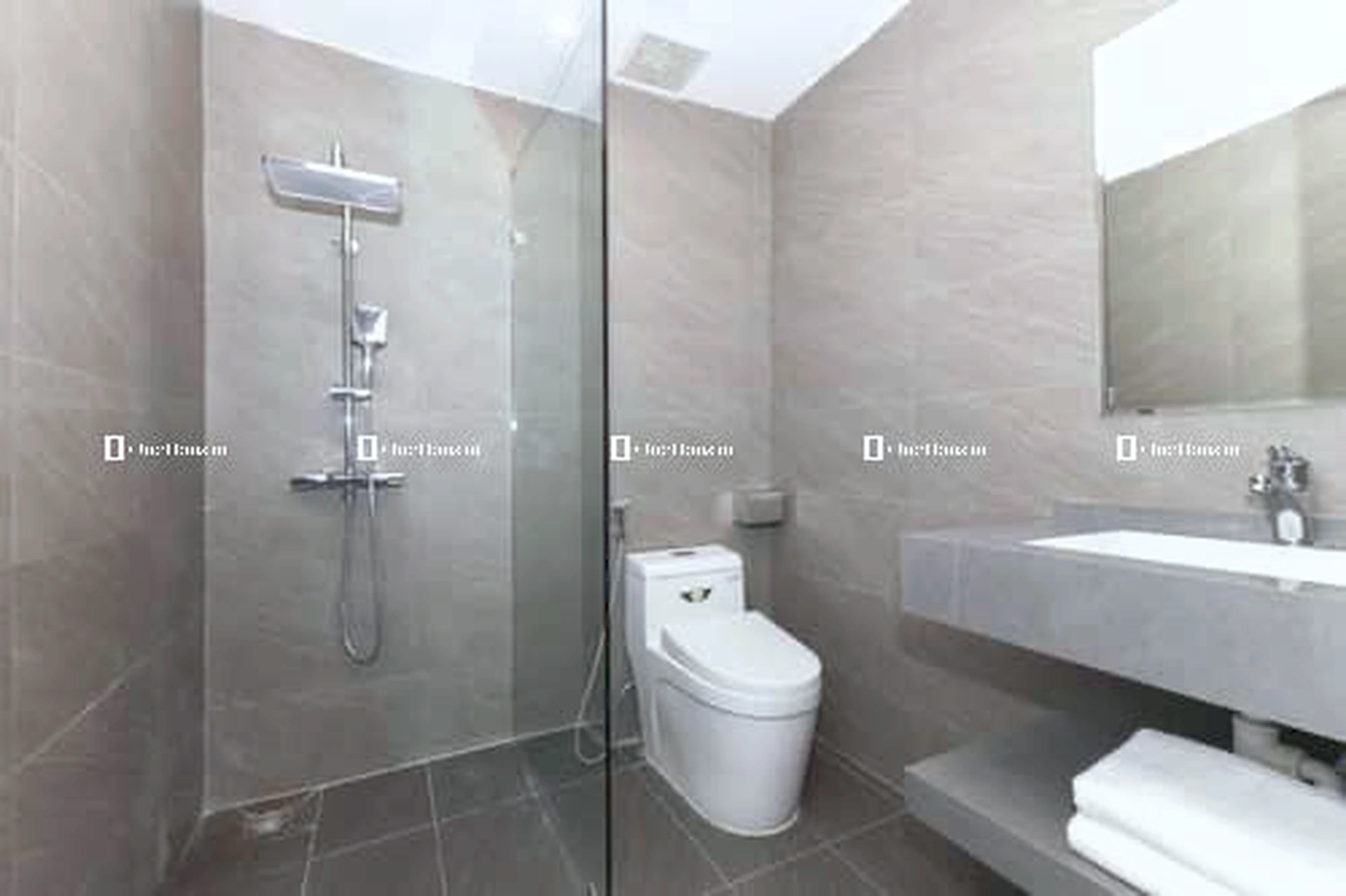 Nhà mặt ngõ cách Doãn Kế Thiện 50m, P. Mai Dịch, Q. Cầu Giấy, TP. Hà Nội