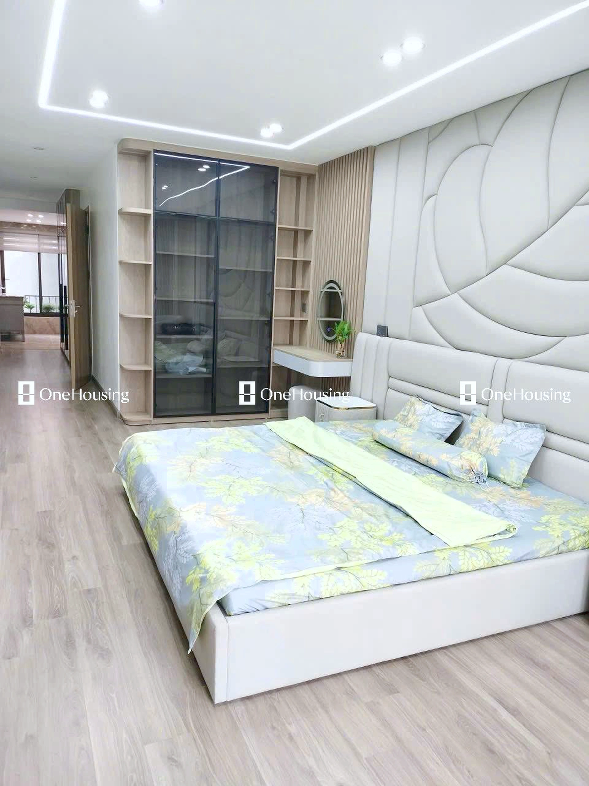 Nhà mặt ngõ cách Ái Mộ 15m, P. Bồ Đề, Q. Long Biên, TP. Hà Nội