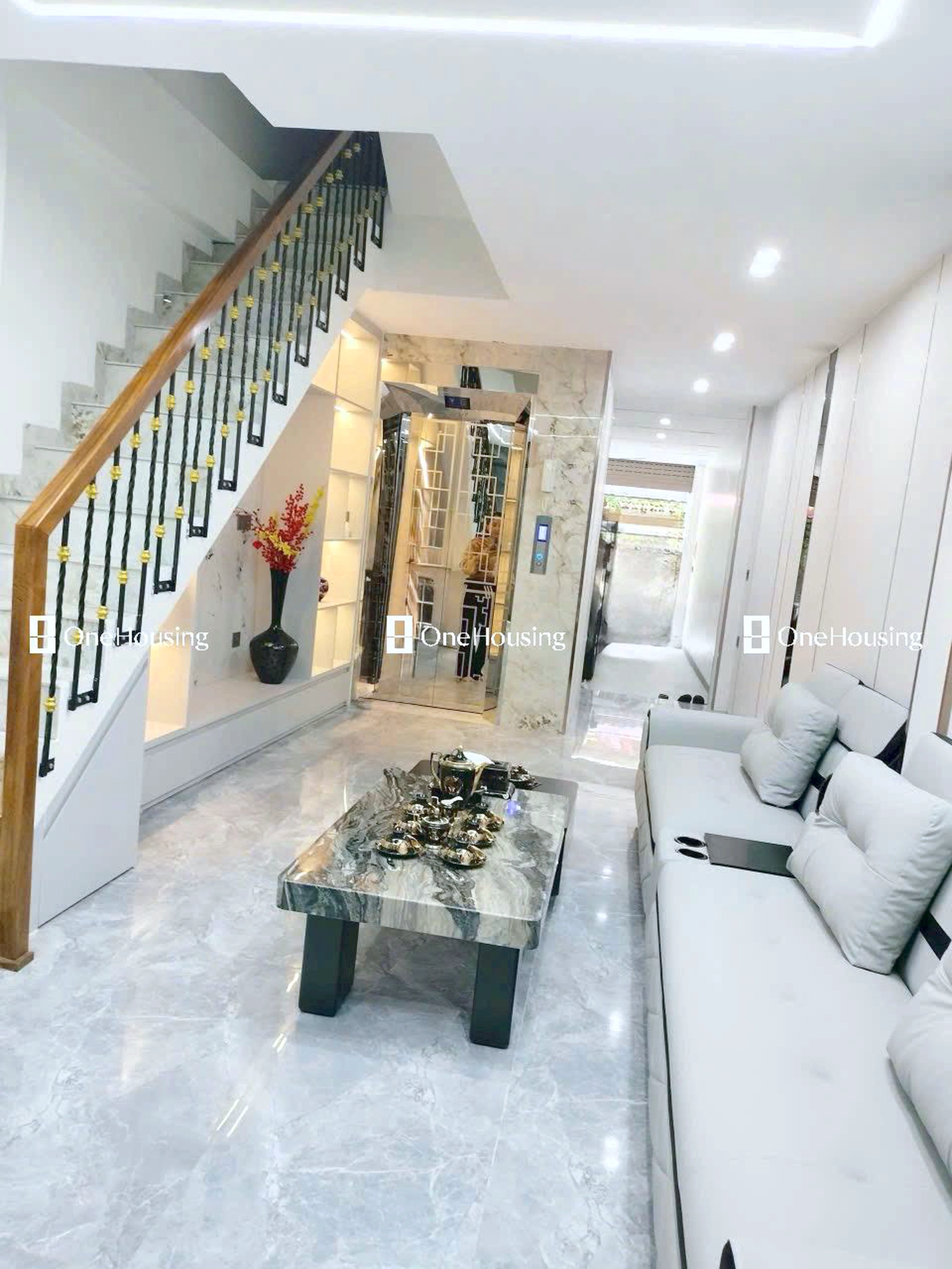 Nhà mặt ngõ cách Ái Mộ 15m, P. Bồ Đề, Q. Long Biên, TP. Hà Nội