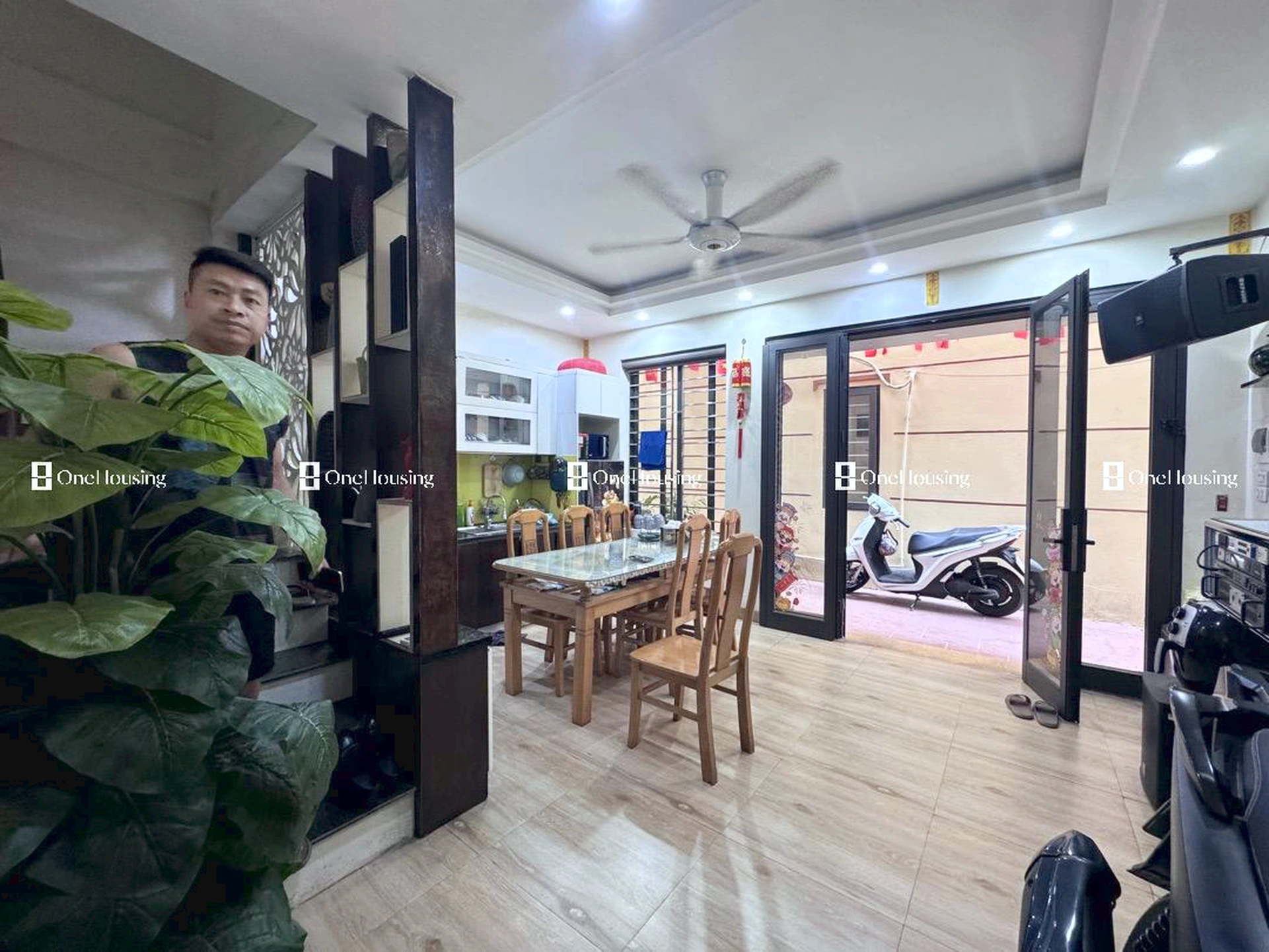Nhà mặt ngõ cách Hoa Lâm 20m, P. Việt Hưng, Q. Long Biên, TP. Hà Nội