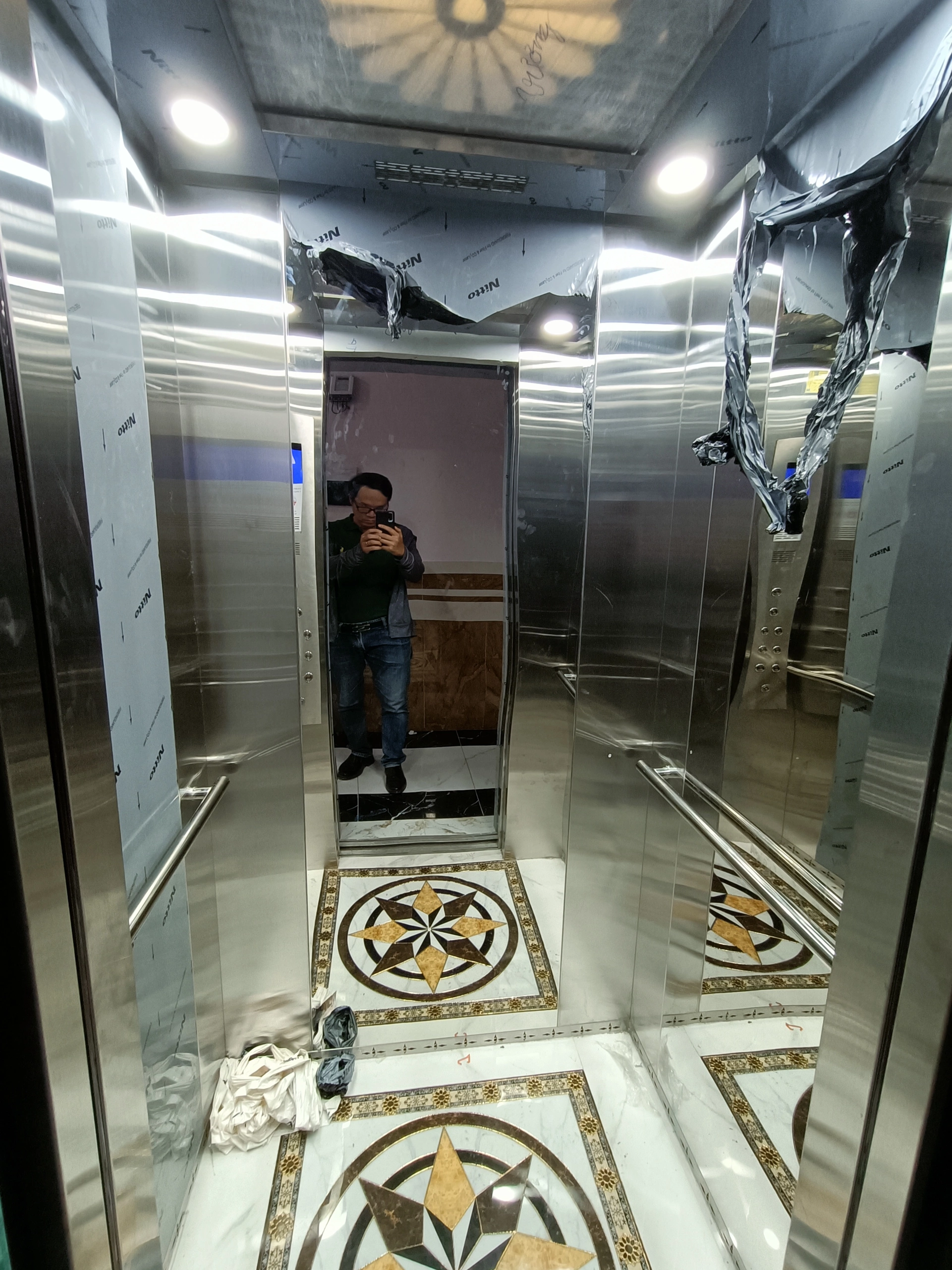 Nhà mặt ngõ cách Đường từ Minh Khai đến chân cầu Vĩnh Tuy 100m, P. Minh Khai, Q. Hai Bà Trưng, TP. Hà Nội