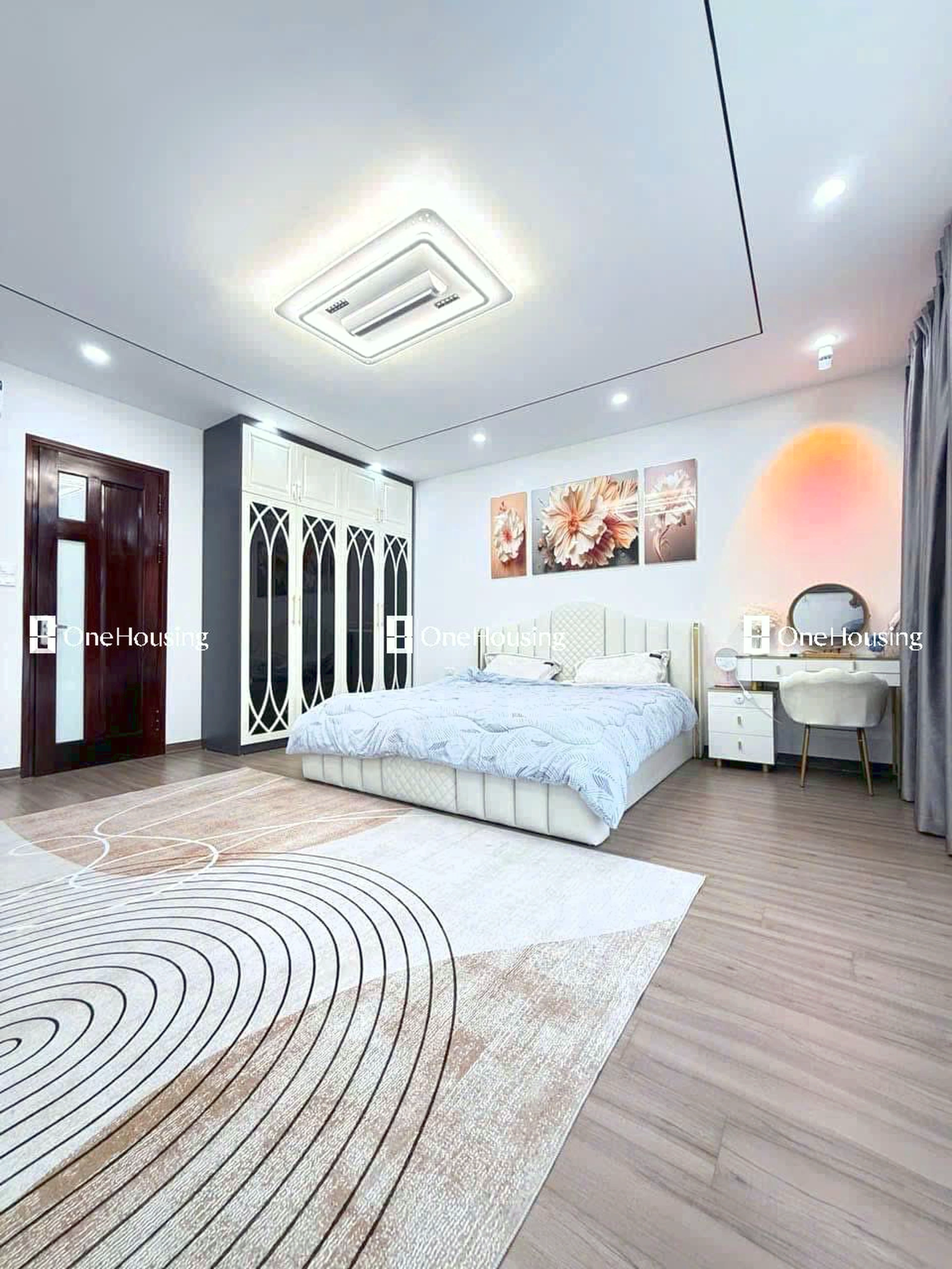 Nhà mặt ngõ cách Nguyễn Văn Cừ 100m, P. Ngọc Thụy, Q. Long Biên, TP. Hà Nội