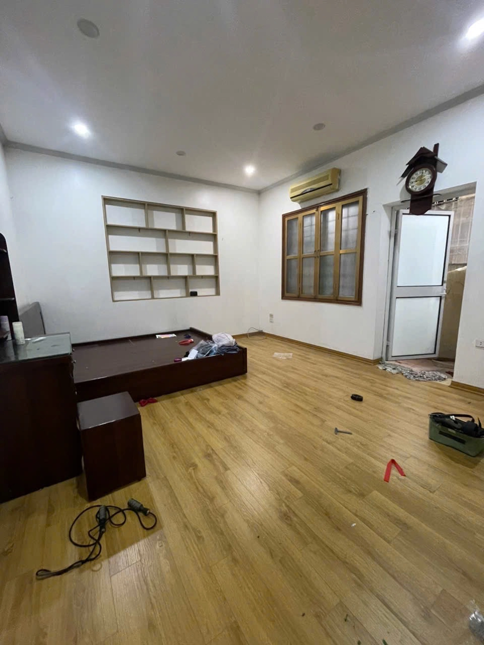 Nhà mặt ngõ cách Phó Đức Chính 20m, P. Trúc Bạch, Q. Ba Đình, TP. Hà Nội