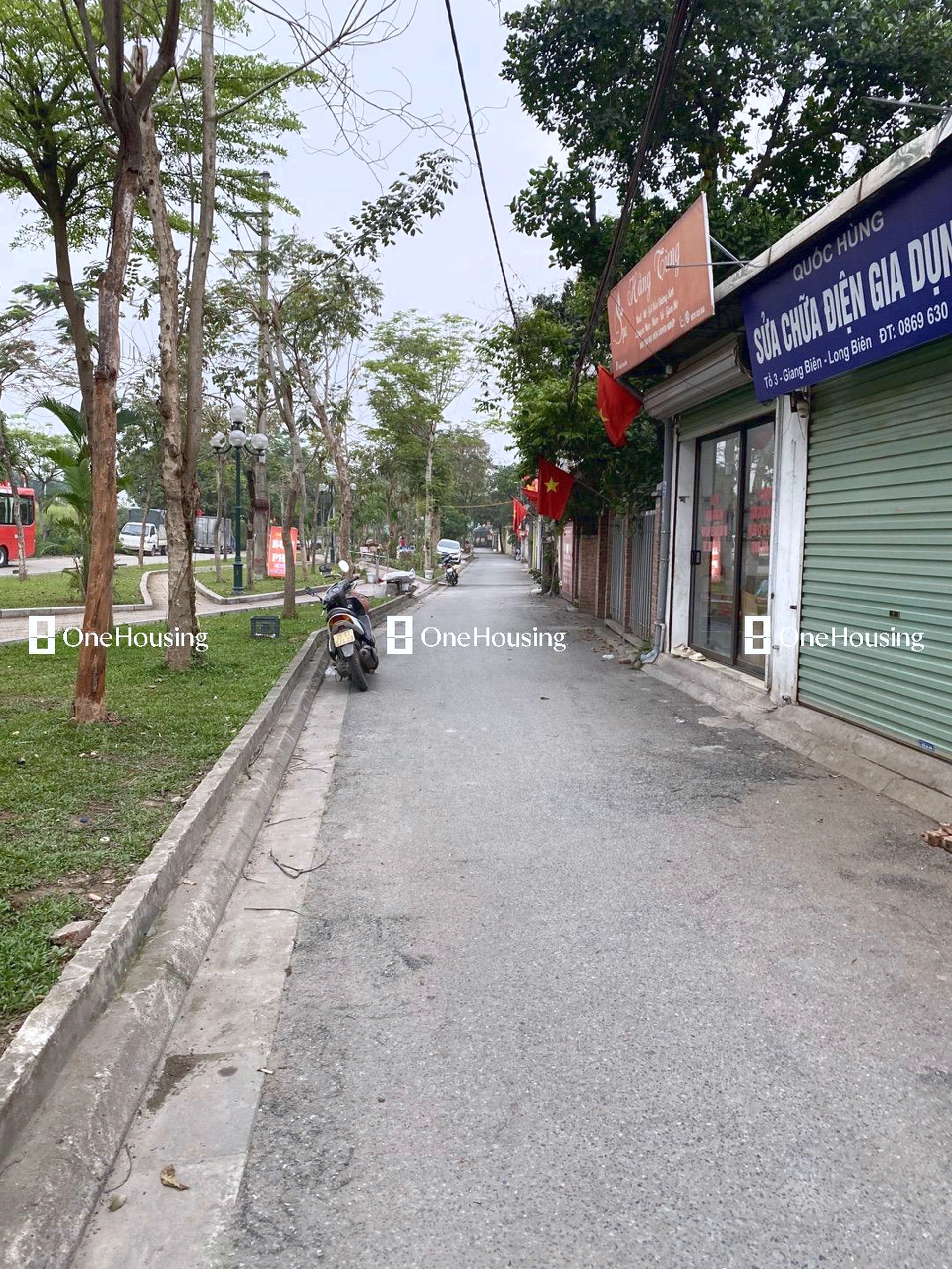 Đất nền cách Đường vào Tình Quang 2m, P. Giang Biên, Q. Long Biên, TP. Hà Nội