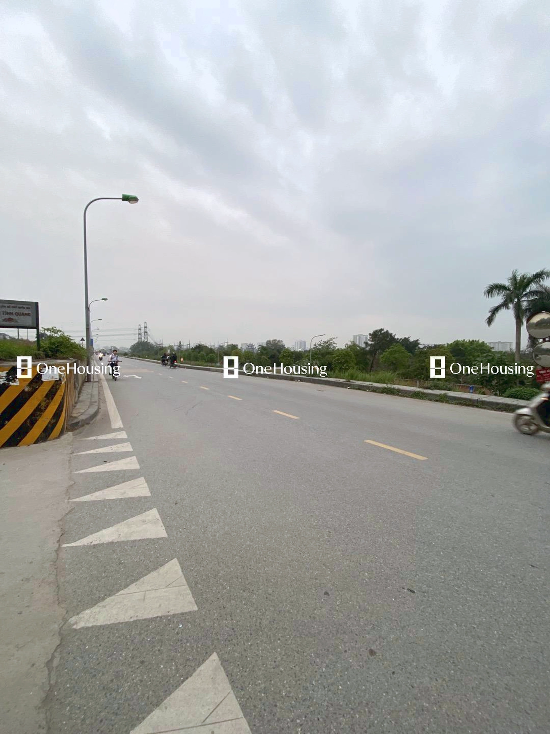 Đất nền cách Đường vào Tình Quang 2m, P. Giang Biên, Q. Long Biên, TP. Hà Nội