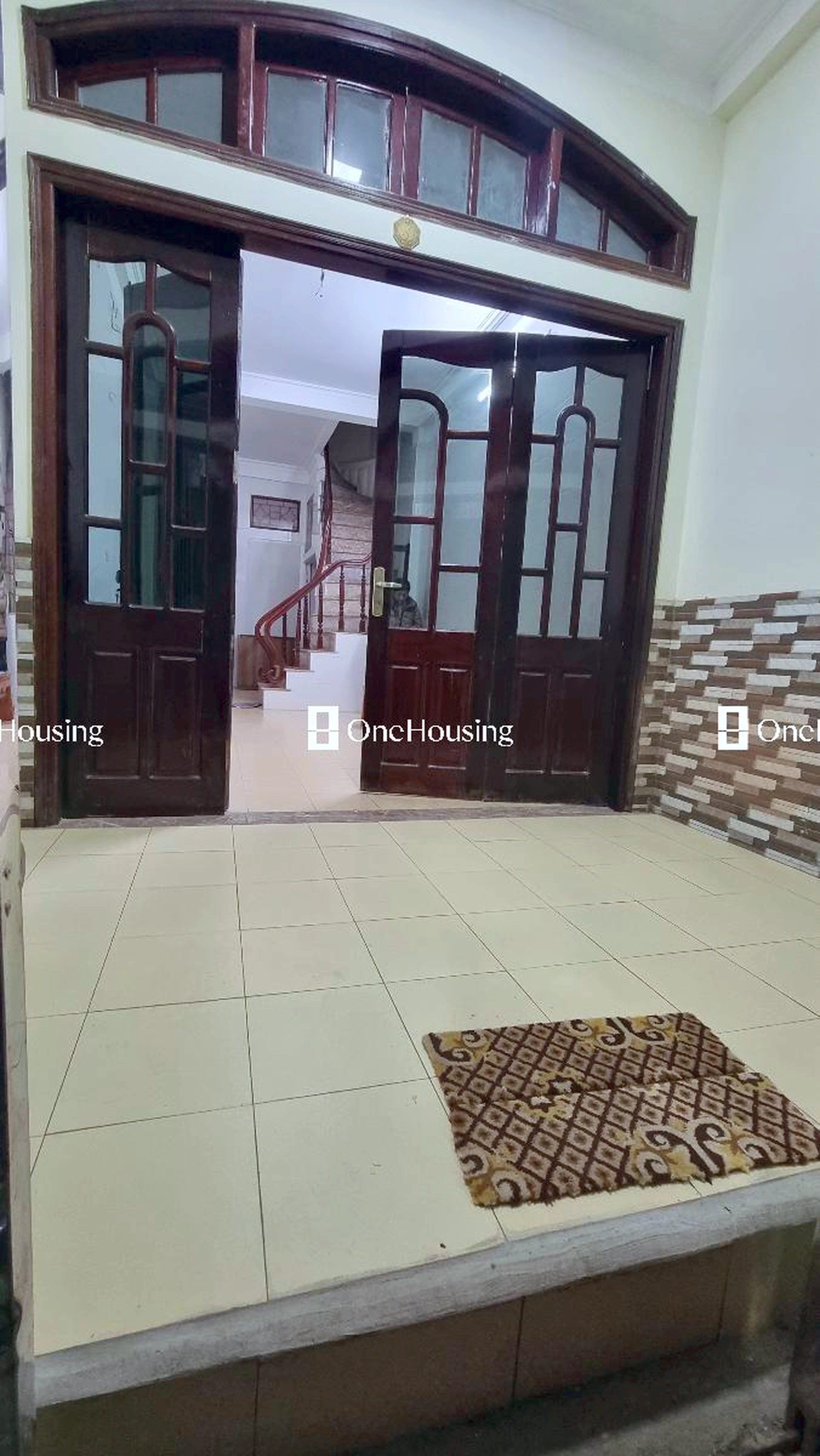 Nhà mặt ngõ cách Hào Nam 40m, P. Ô Chợ Dừa, Q. Đống Đa, TP. Hà Nội