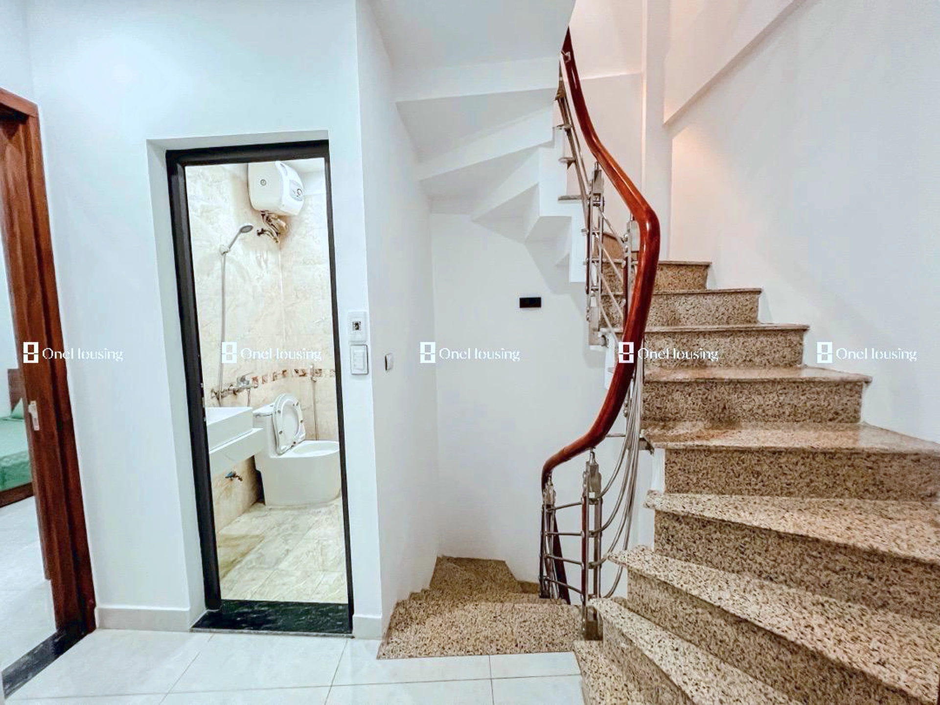 Nhà mặt ngõ cách Hồ Linh Quang 50m, P. Văn Chương, Q. Đống Đa, TP. Hà Nội