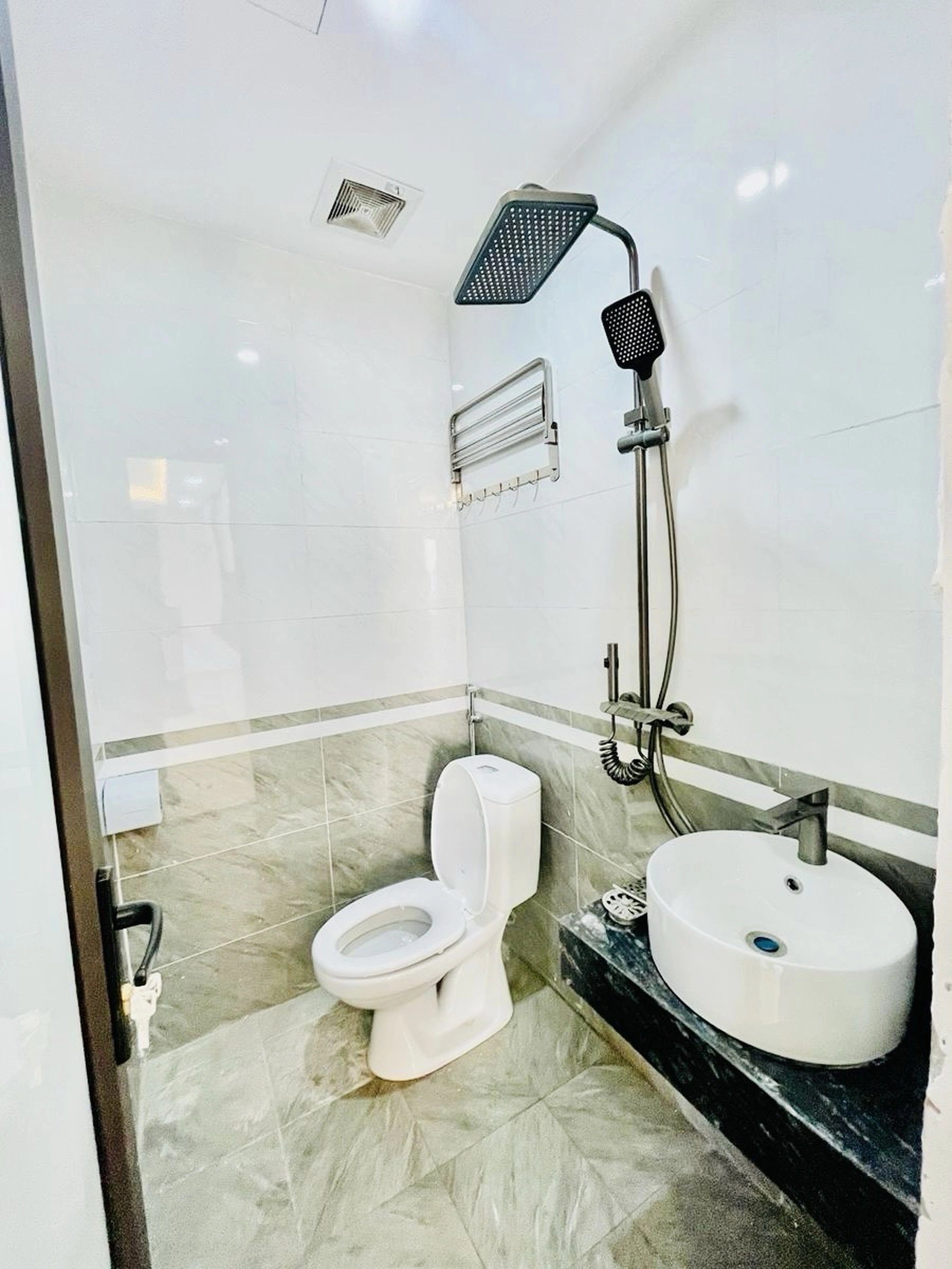 Nhà mặt ngõ cách Kim Mã 50m, P. Ngọc Khánh, Q. Ba Đình, TP. Hà Nội