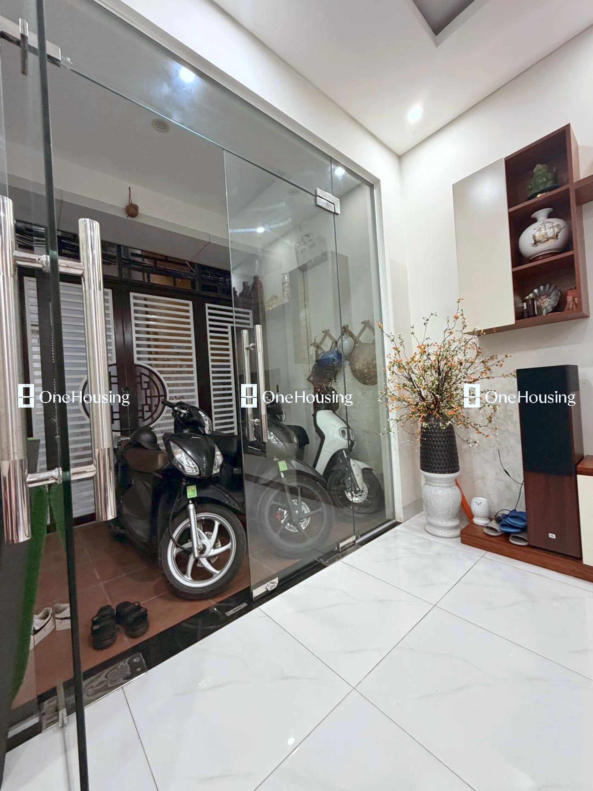 Nhà mặt ngõ cách Vương Thừa Vũ 30m, P. Khương Trung, Q. Thanh Xuân, TP. Hà Nội