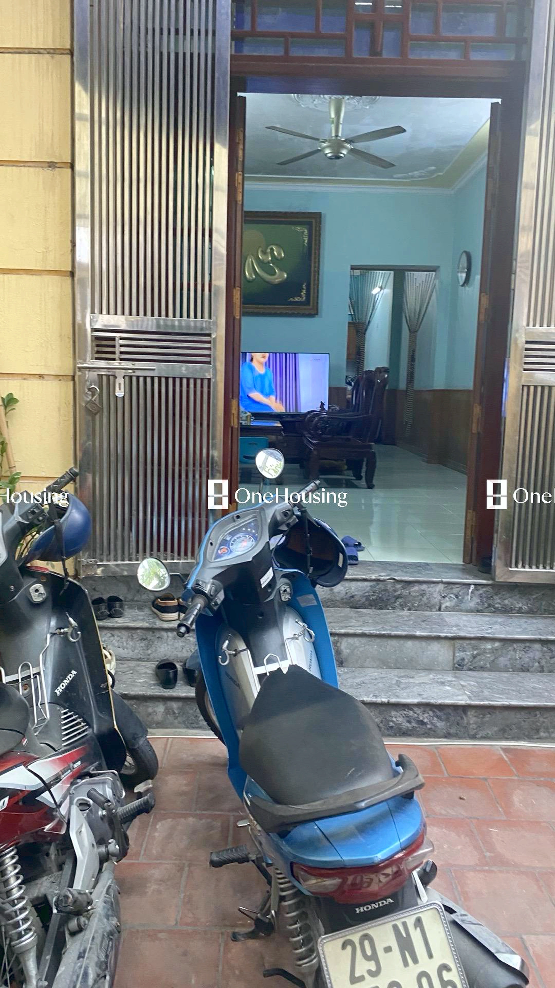 Nhà mặt ngõ cách Hoàng Như Tiếp 30m, P. Bồ Đề, Q. Long Biên, TP. Hà Nội