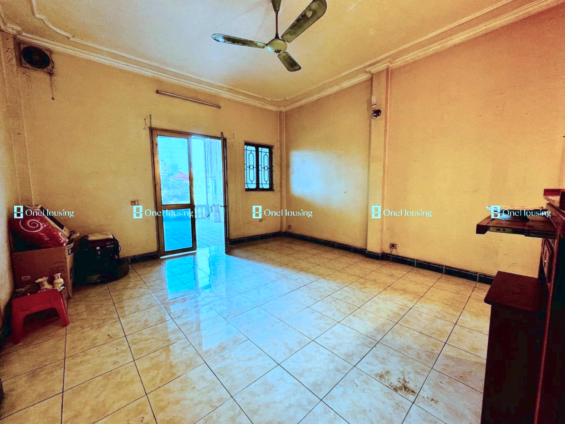 Nhà mặt phố Nguyễn Khoái (bên trong đê), P. Thanh Lương, Q. Hai Bà Trưng, TP. Hà Nội