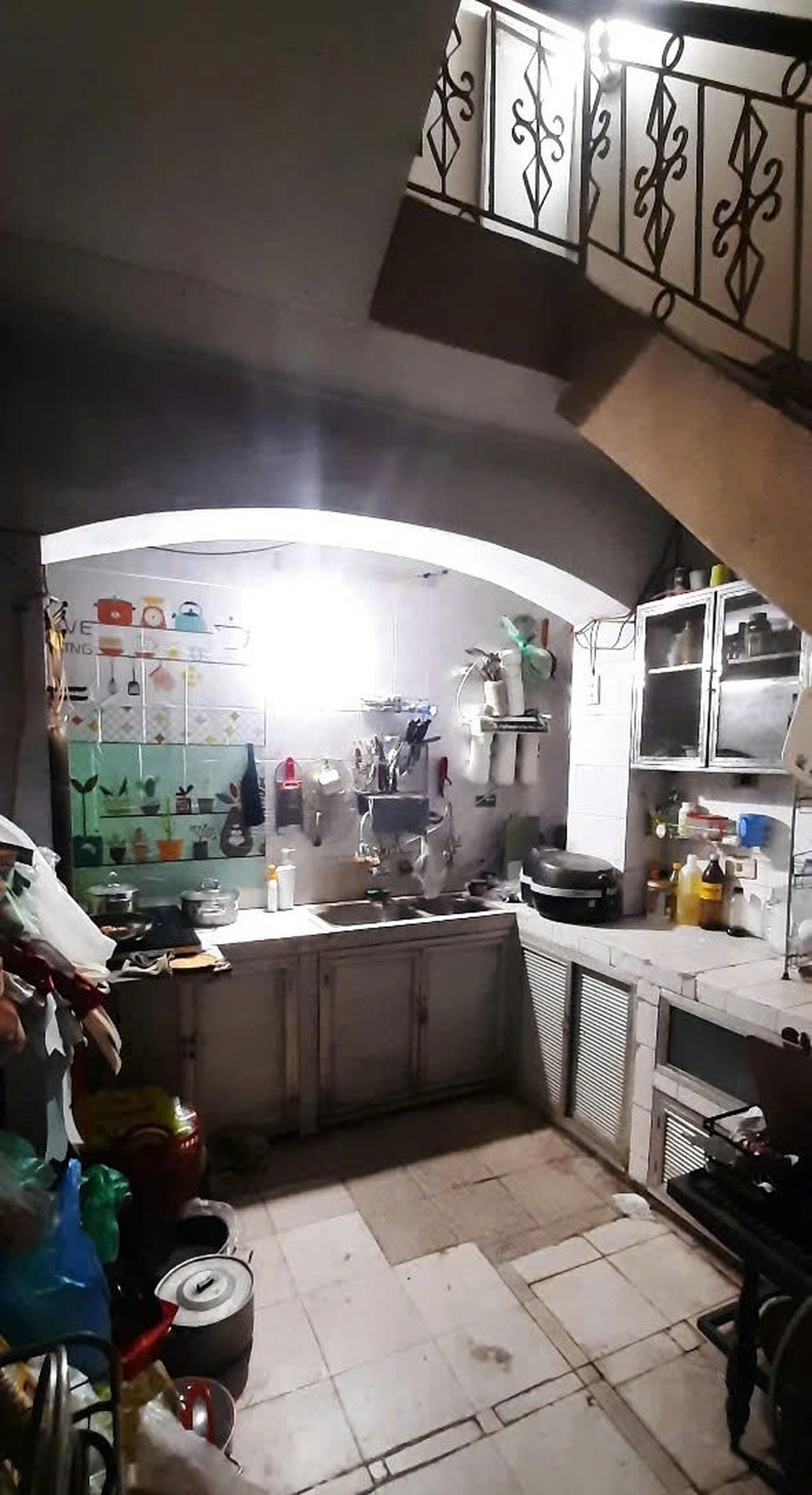 Nhà mặt phố Giải Phóng (đi qua đường tàu), P. Phương Mai, Q. Đống Đa, TP. Hà Nội