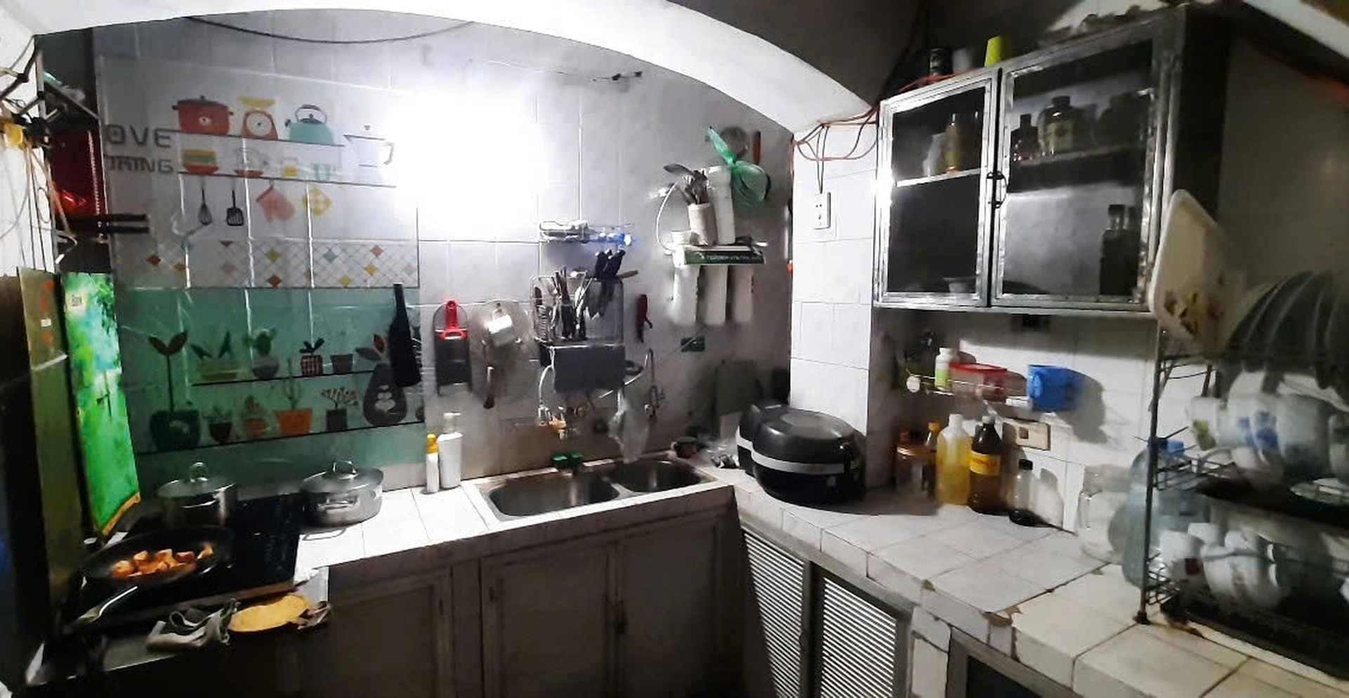 Nhà mặt phố Giải Phóng (đi qua đường tàu), P. Phương Mai, Q. Đống Đa, TP. Hà Nội