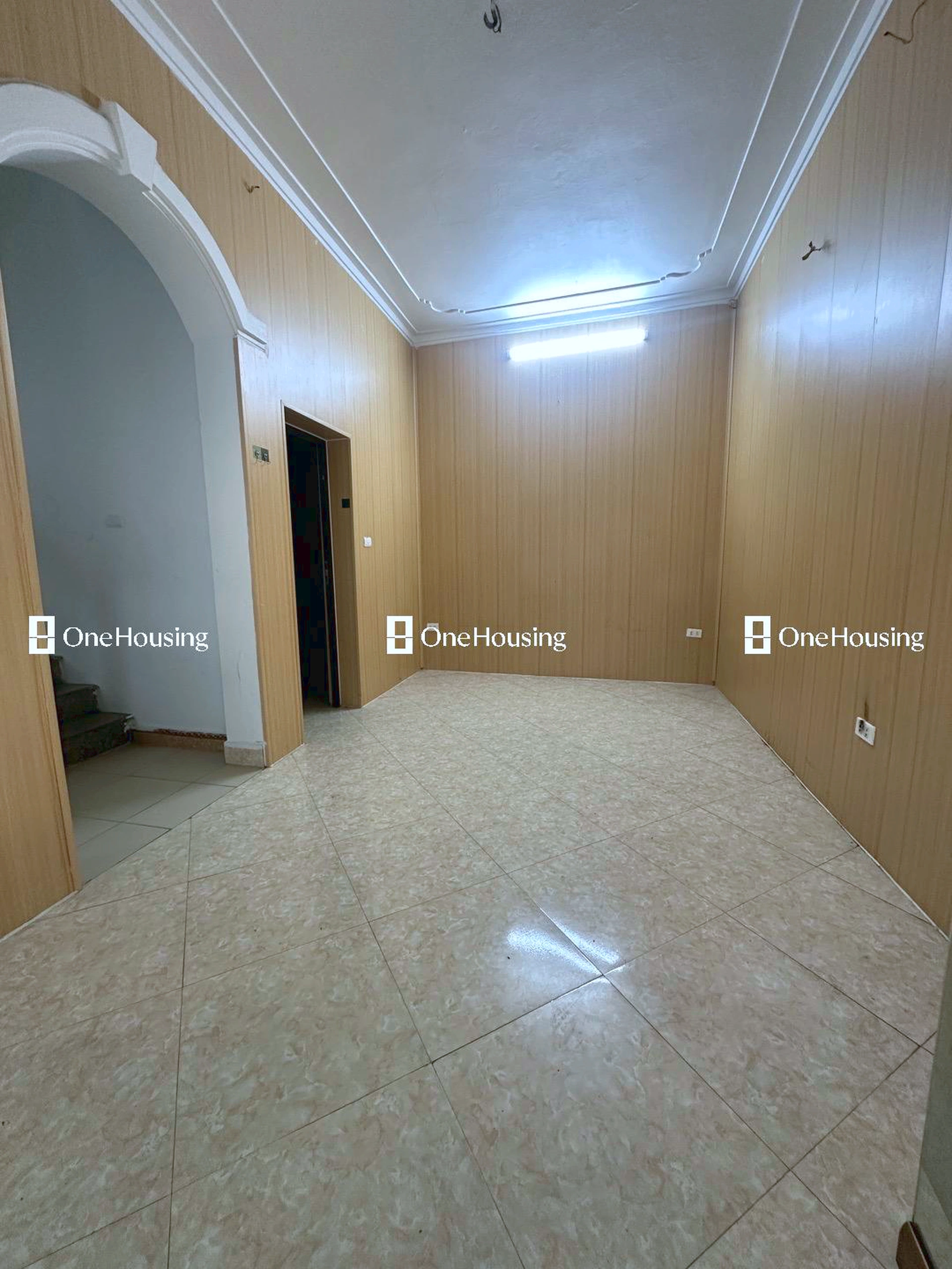 Nhà mặt ngõ cách Kẻ Tạnh 20m, P. Giang Biên, Q. Long Biên, TP. Hà Nội