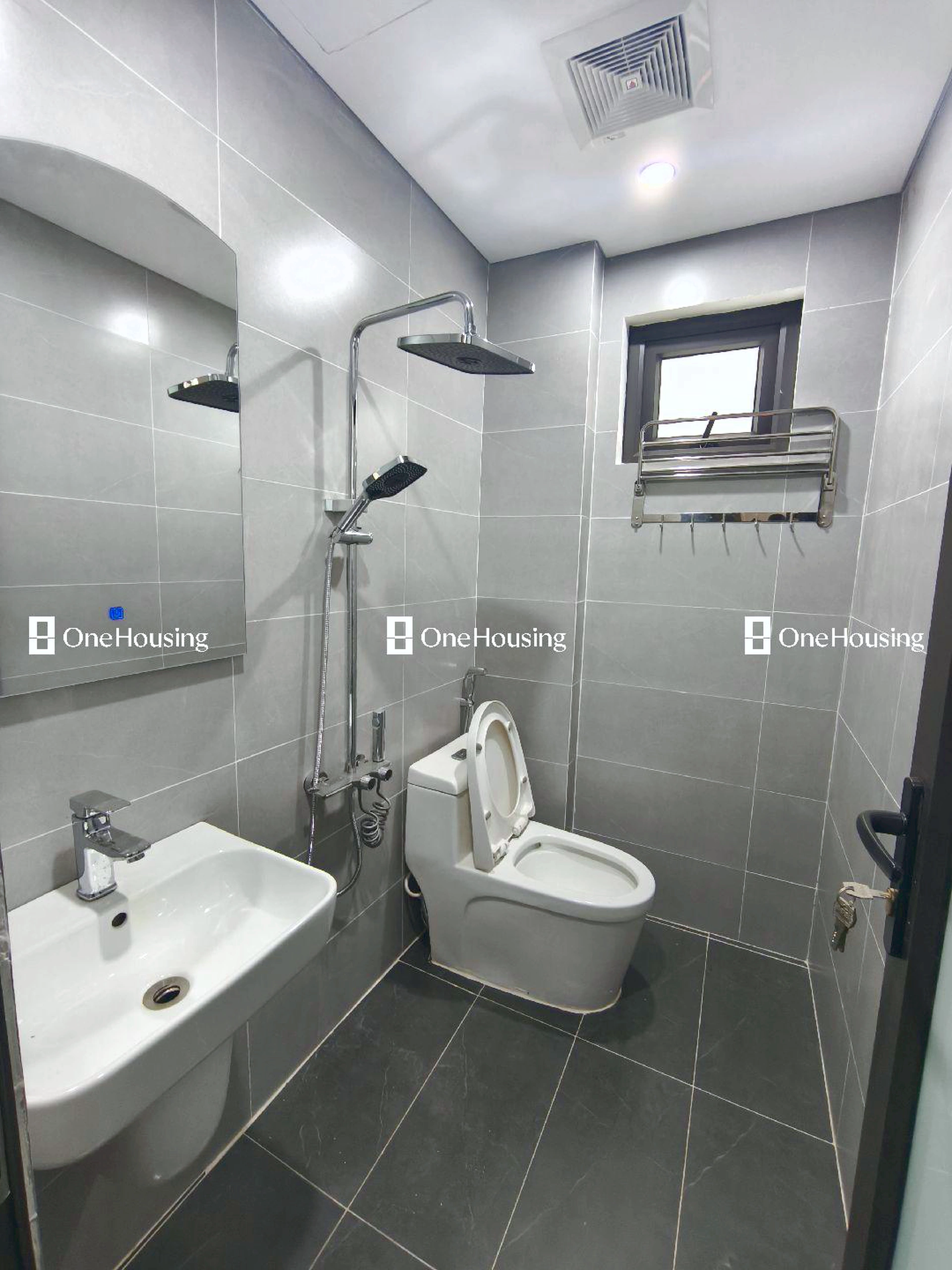 Nhà mặt ngõ cách Khâm Thiên 30m, P. Văn Chương, Q. Đống Đa, TP. Hà Nội