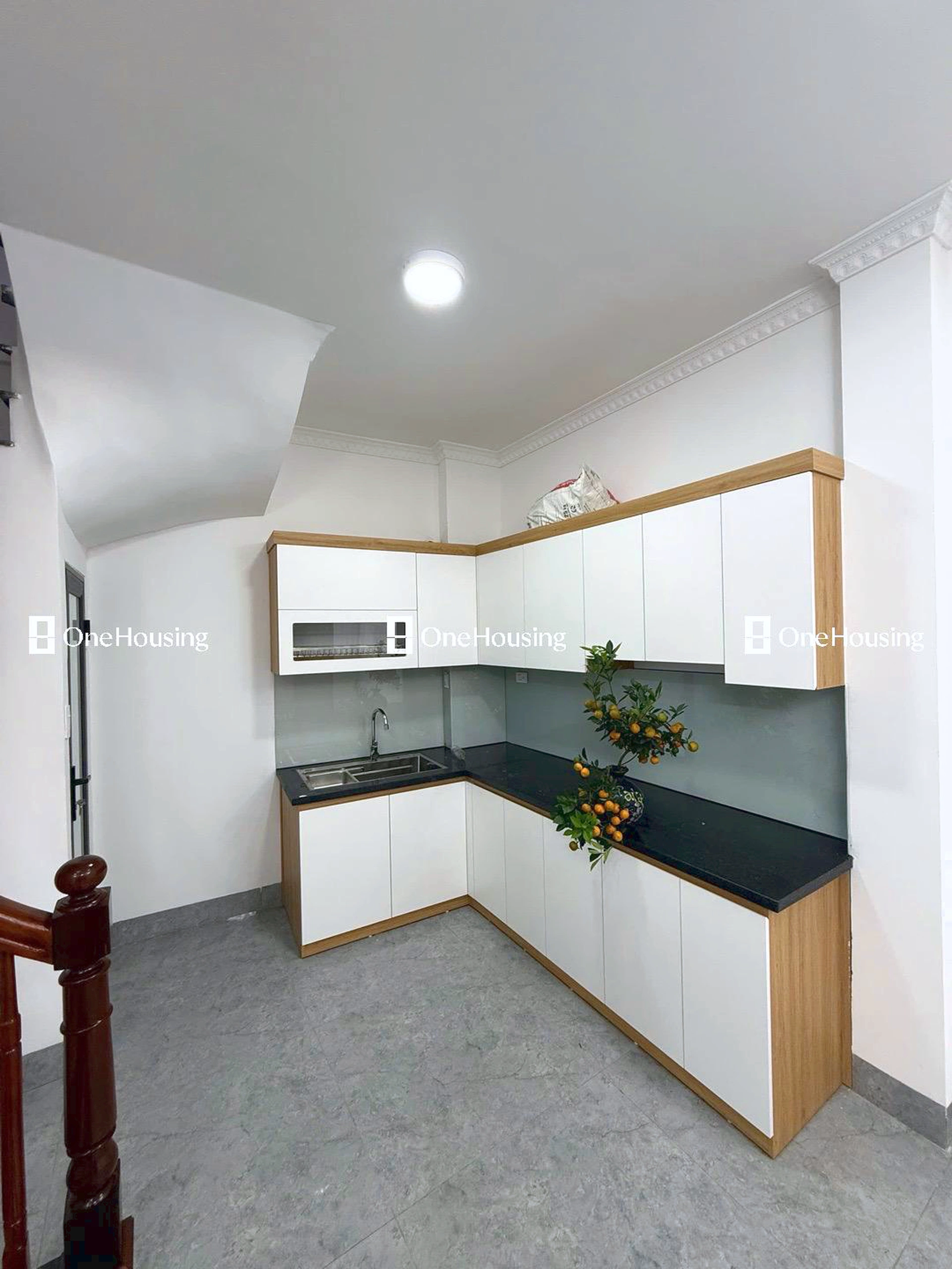 Nhà mặt ngõ cách Kim Quan Thượng 10m, P. Việt Hưng, Q. Long Biên, TP. Hà Nội