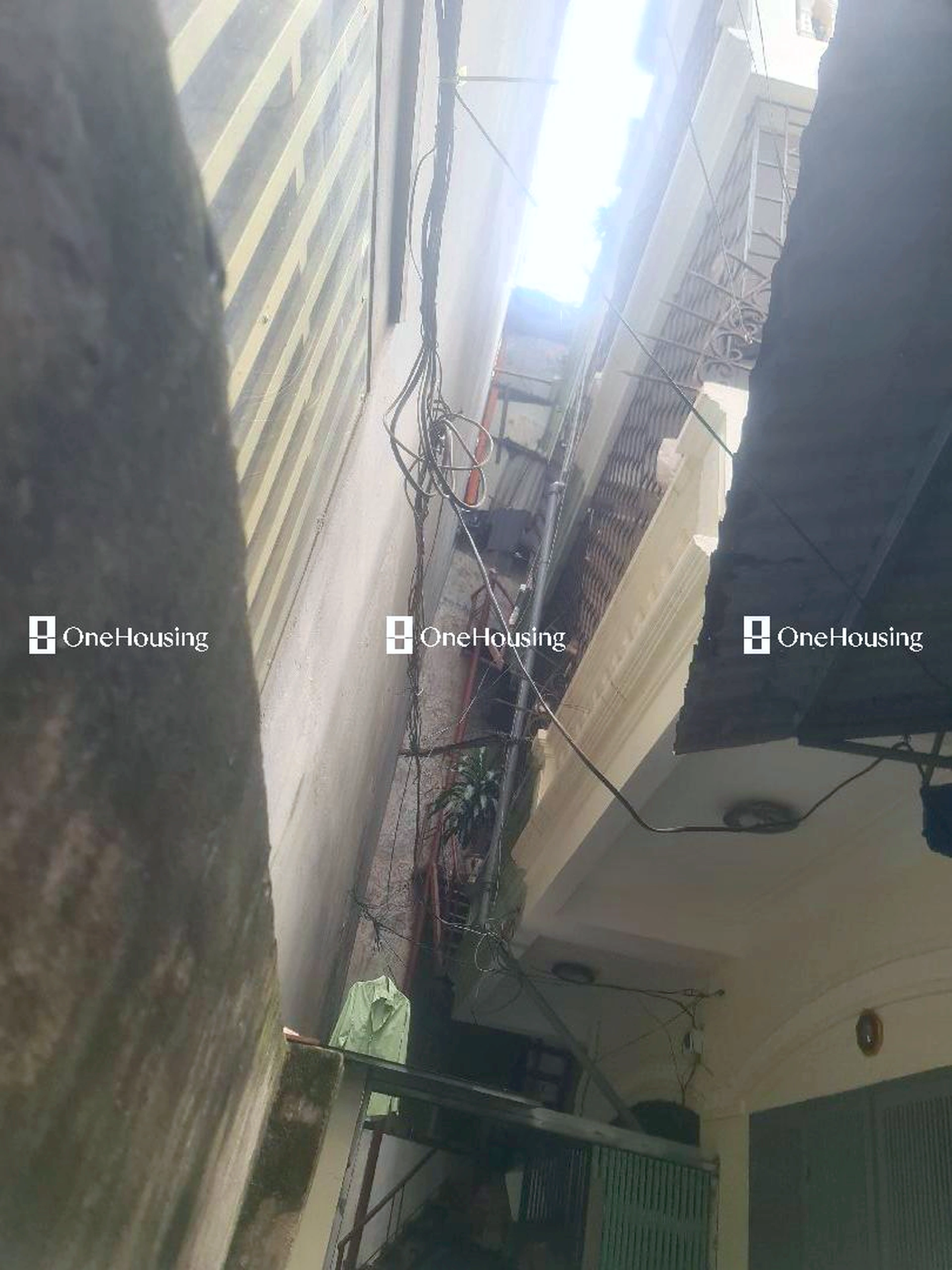 Nhà mặt ngõ cách Dương Văn Bé 100m, P. Vĩnh Tuy, Q. Hai Bà Trưng, TP. Hà Nội