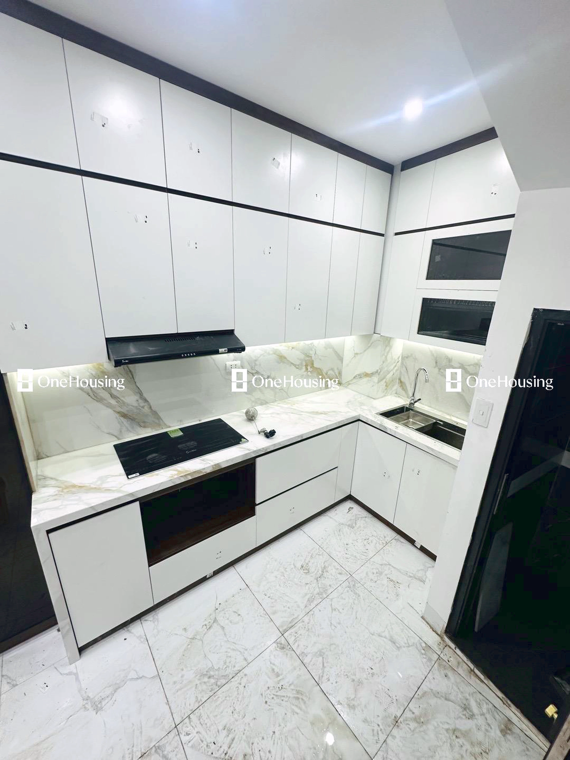 Nhà mặt ngõ cách Đội Cấn 10m, P. Cống Vị, Q. Ba Đình, TP. Hà Nội