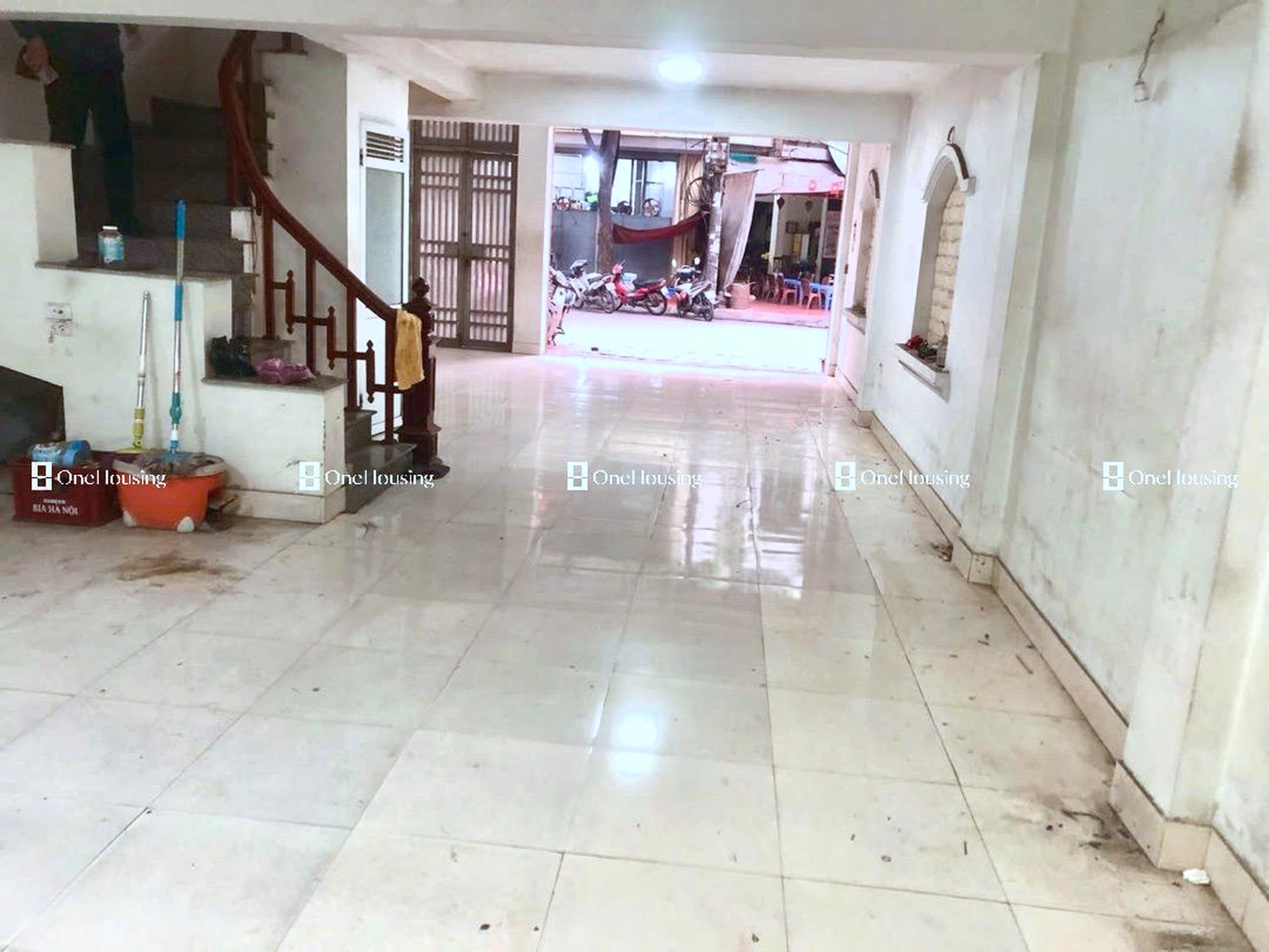 Nhà mặt ngõ cách Kim Quan Thượng 10m, P. Việt Hưng, Q. Long Biên, TP. Hà Nội