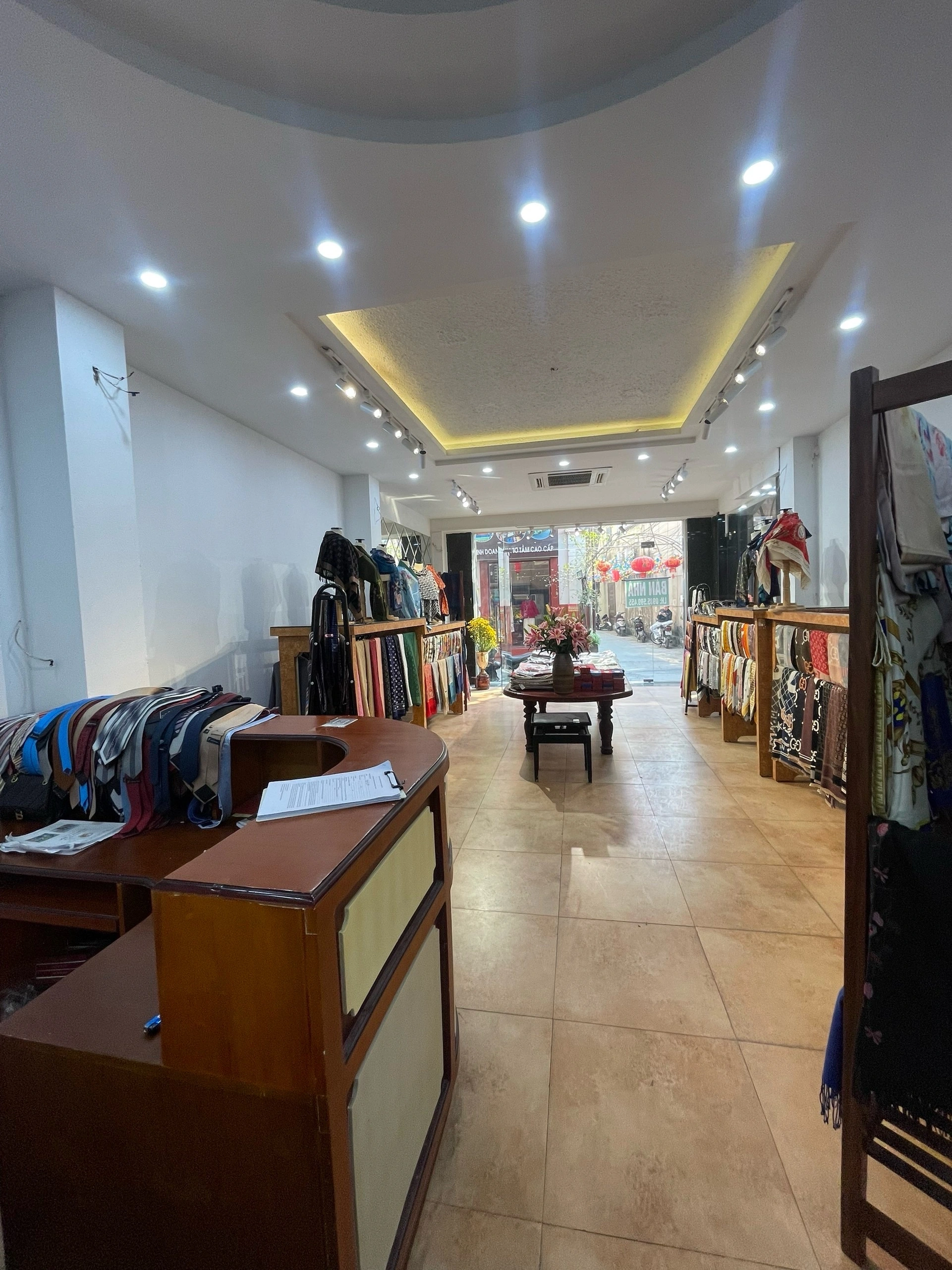 Nhà mặt phố Phố Lụa, P. Vạn Phúc, Q. Hà Đông, TP. Hà Nội