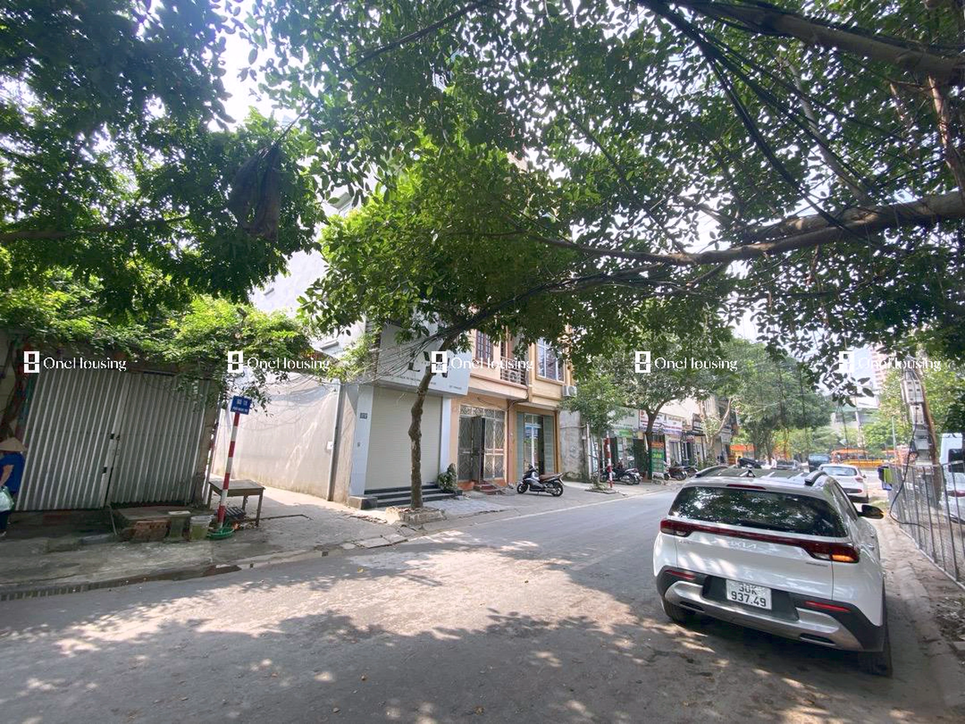 Nhà mặt ngõ cách Nguyễn Văn Linh 80m, P. Long Biên, Q. Long Biên, TP. Hà Nội