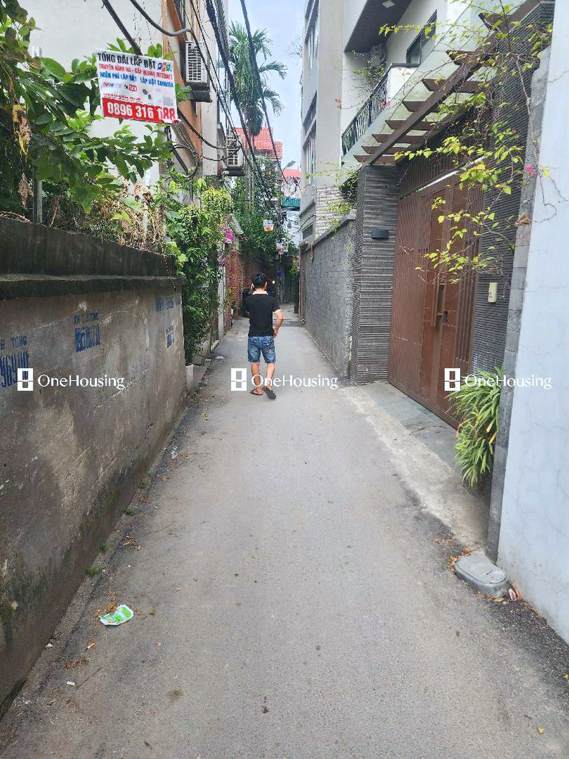 Nhà mặt ngõ cách Nguyễn Văn Cừ 100m, P. Gia Thụy, Q. Long Biên, TP. Hà Nội