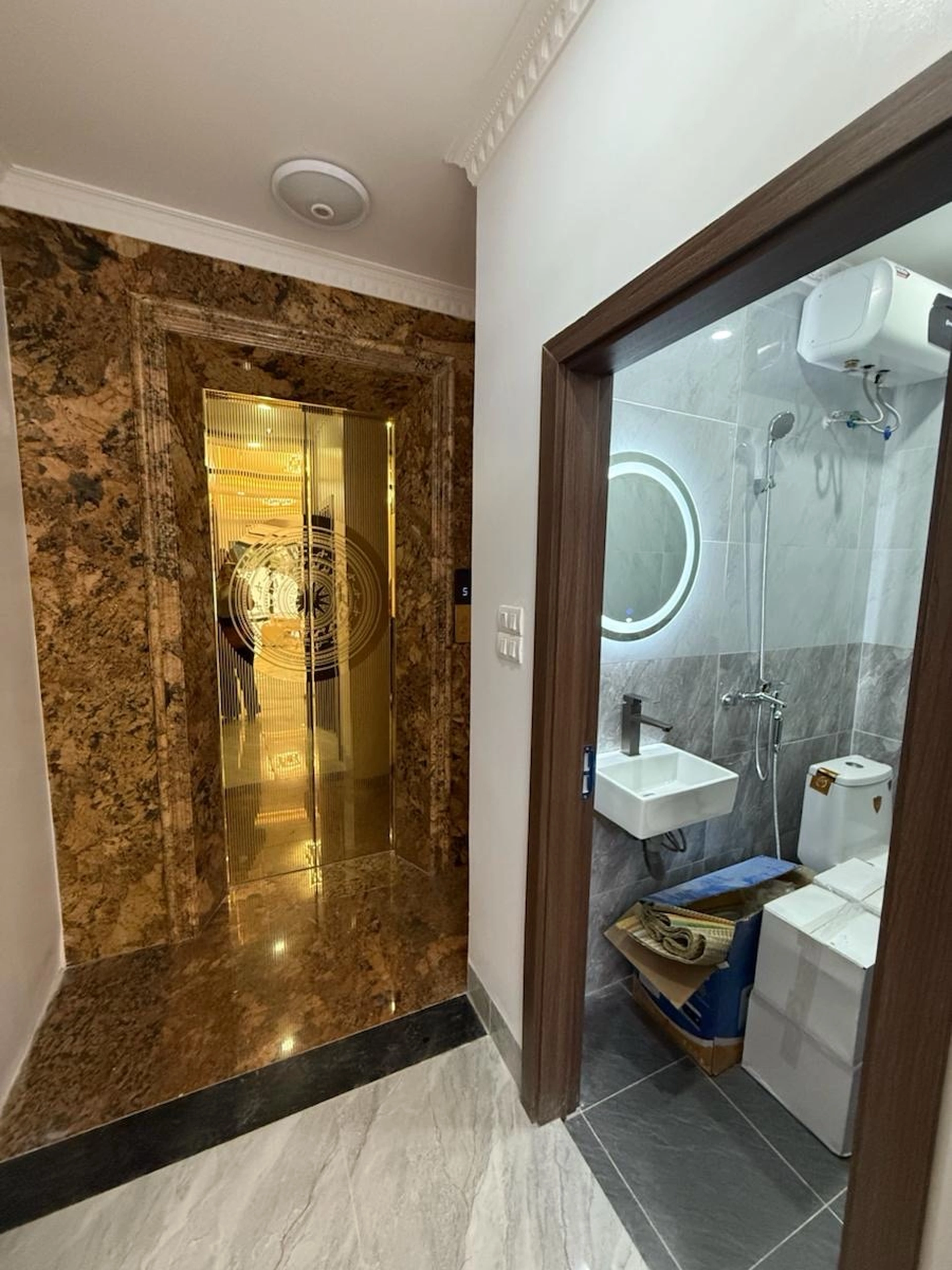 Nhà mặt phố Ngũ Nhạc, P. Thanh Trì, Q. Hoàng Mai, TP. Hà Nội