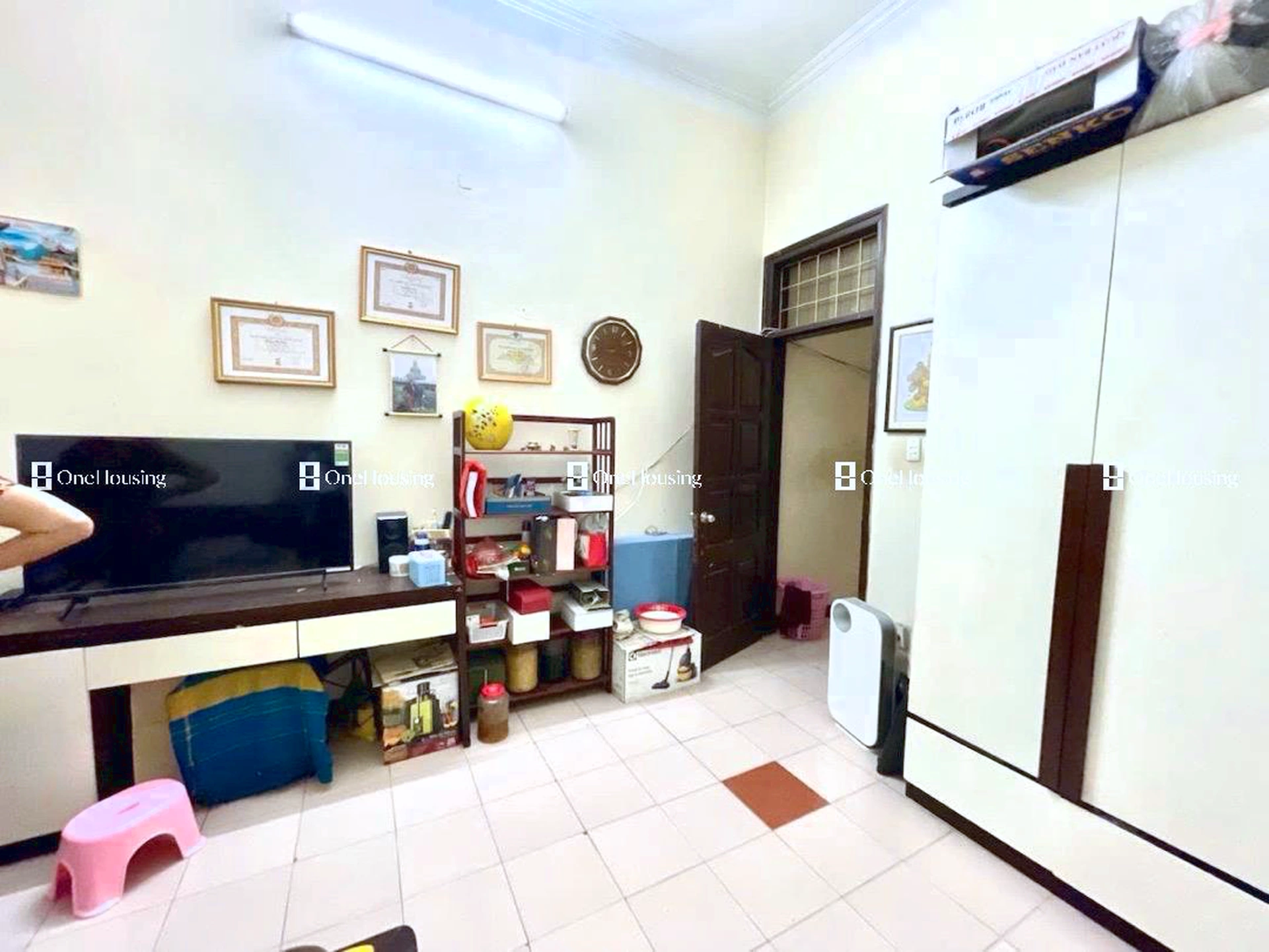 Nhà mặt phố Trần Vỹ, P. Mai Dịch, Q. Cầu Giấy, TP. Hà Nội