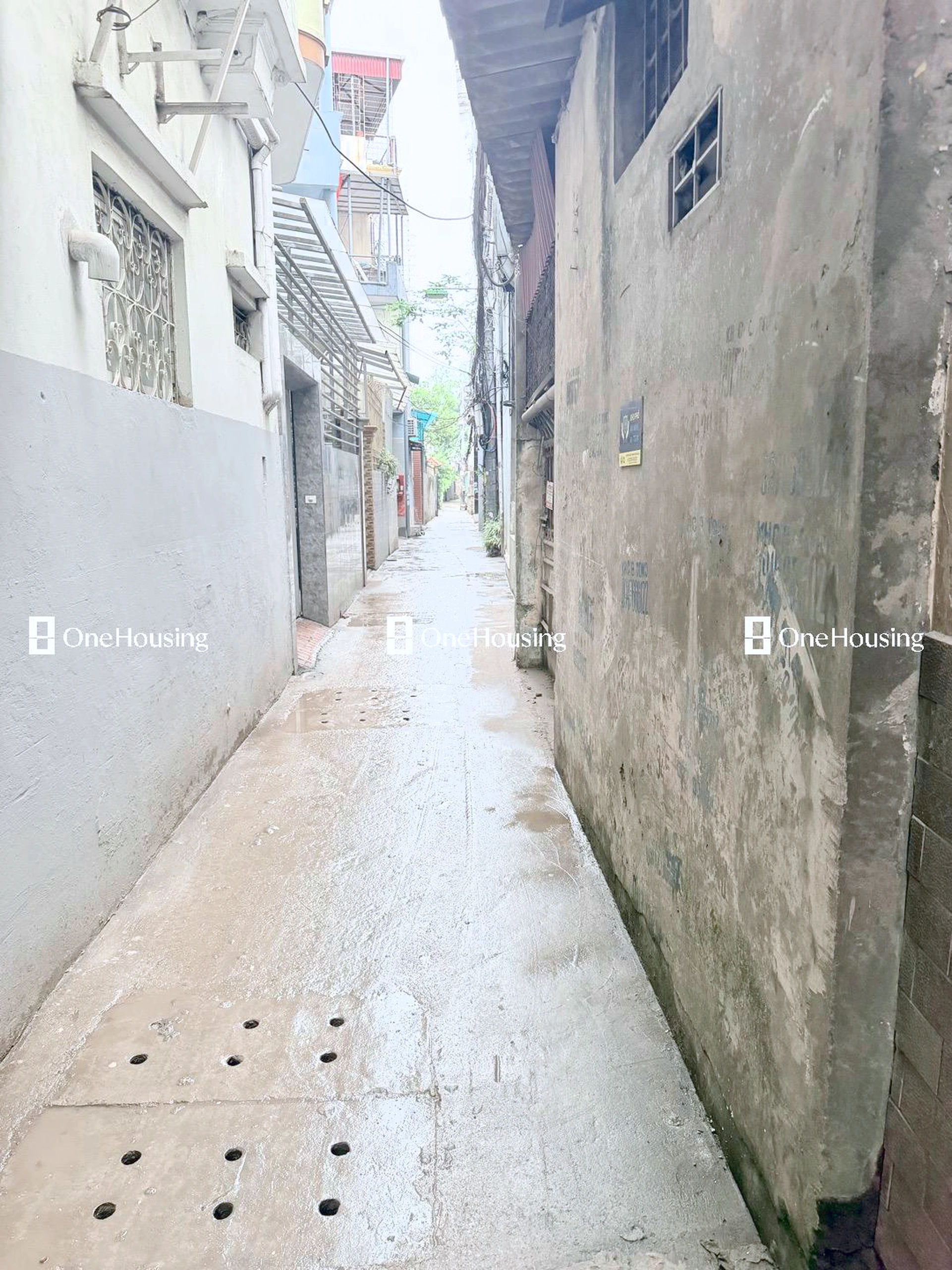 Nhà mặt ngõ cách Lạc Long Quân 30m, P. Nghĩa Đô, Q. Cầu Giấy, TP. Hà Nội