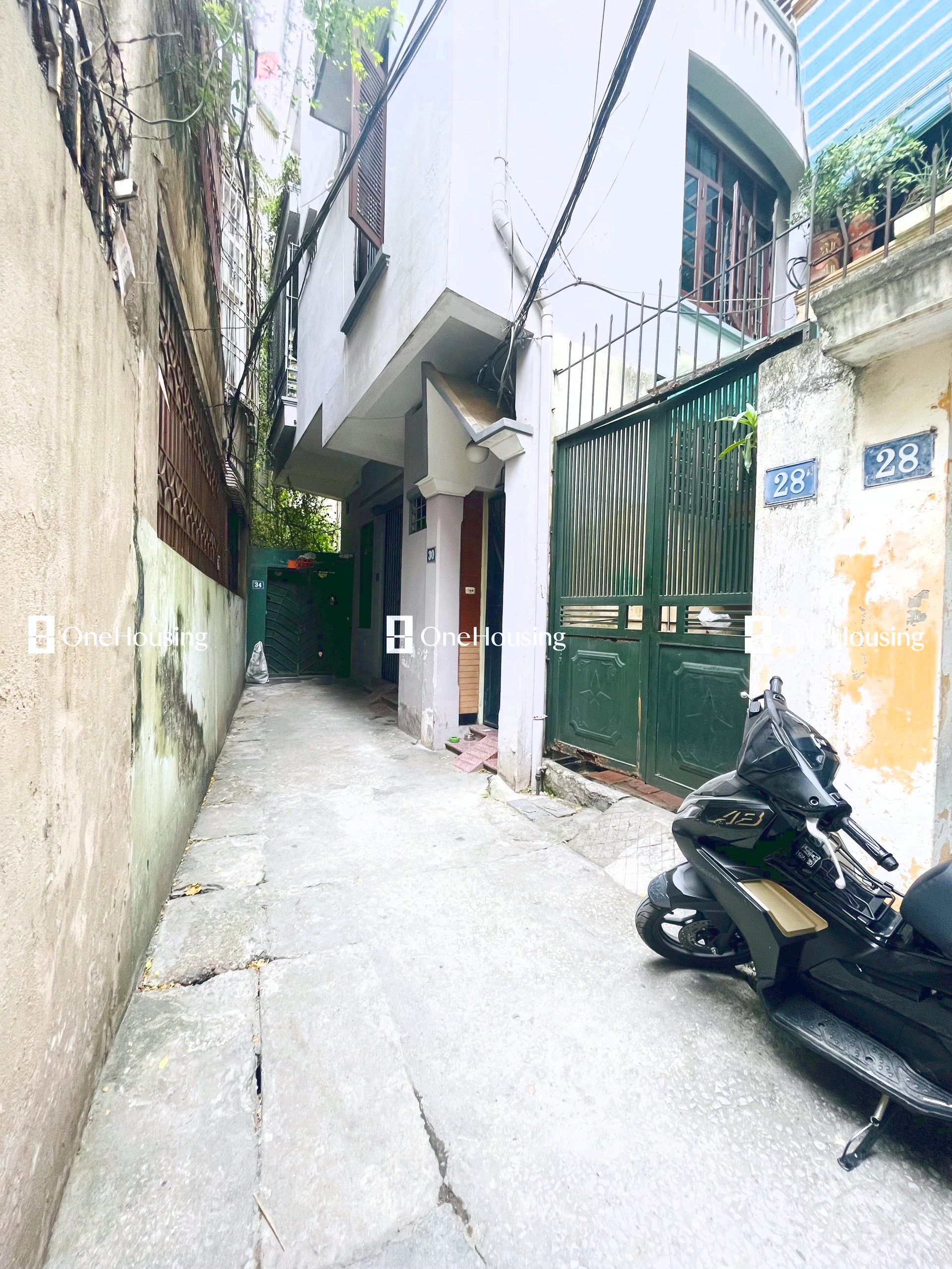Nhà mặt ngõ cách La Thành 100m, P. Giảng Võ, Q. Ba Đình, TP. Hà Nội