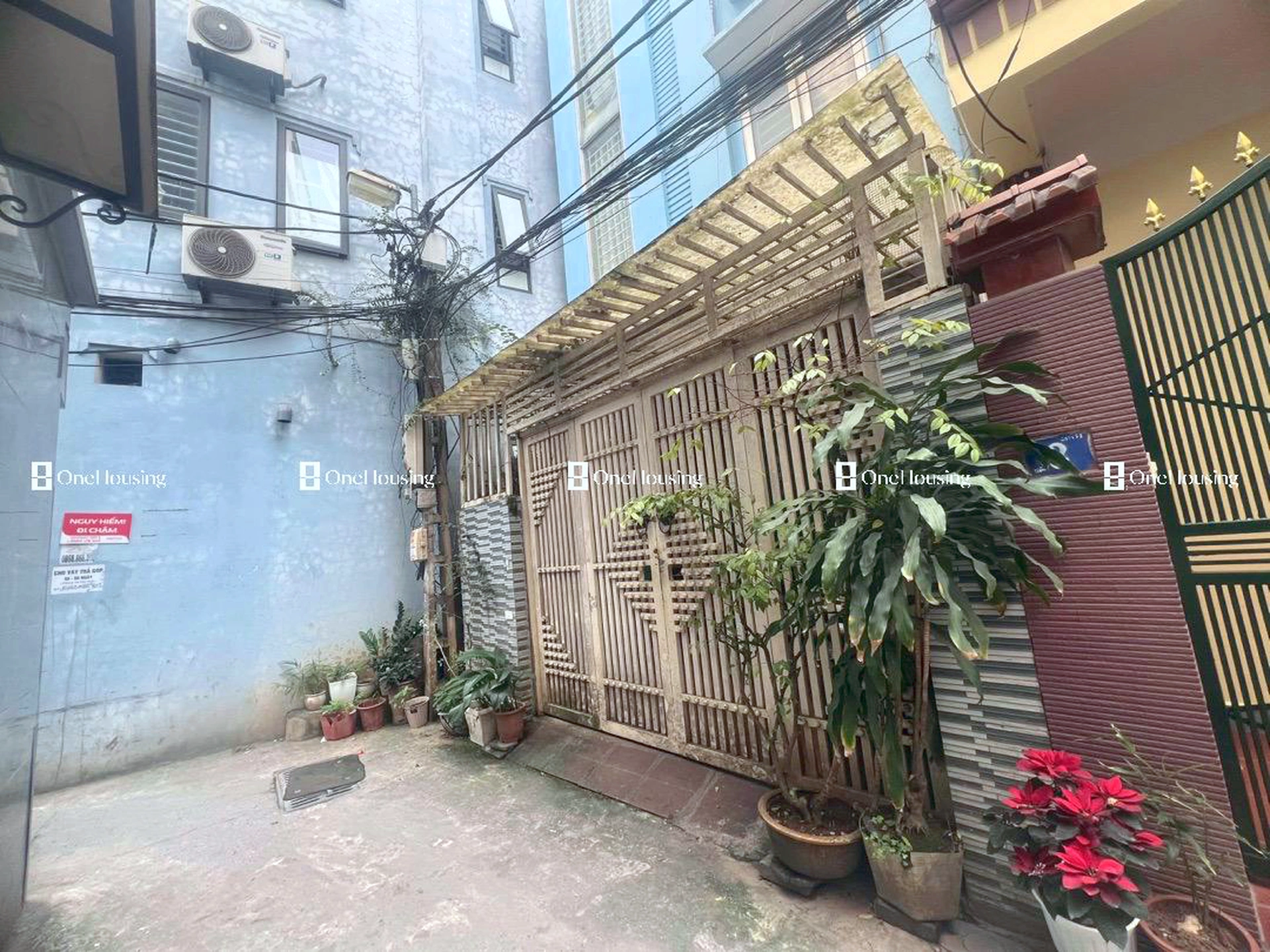 Nhà mặt ngõ cách Bồ Đề 50m, P. Bồ Đề, Q. Long Biên, TP. Hà Nội