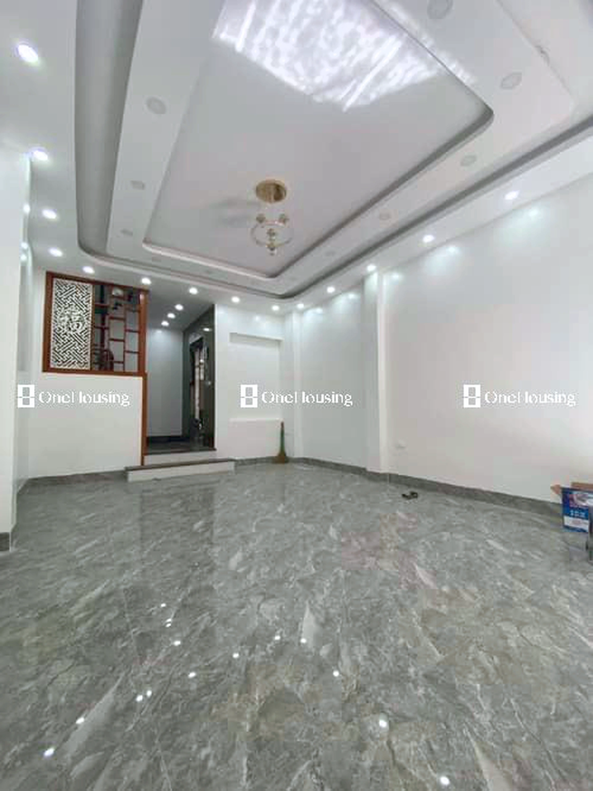 Nhà mặt ngõ cách Nguyễn Đình Hoàn 30m, P. Nghĩa Đô, Q. Cầu Giấy, TP. Hà Nội