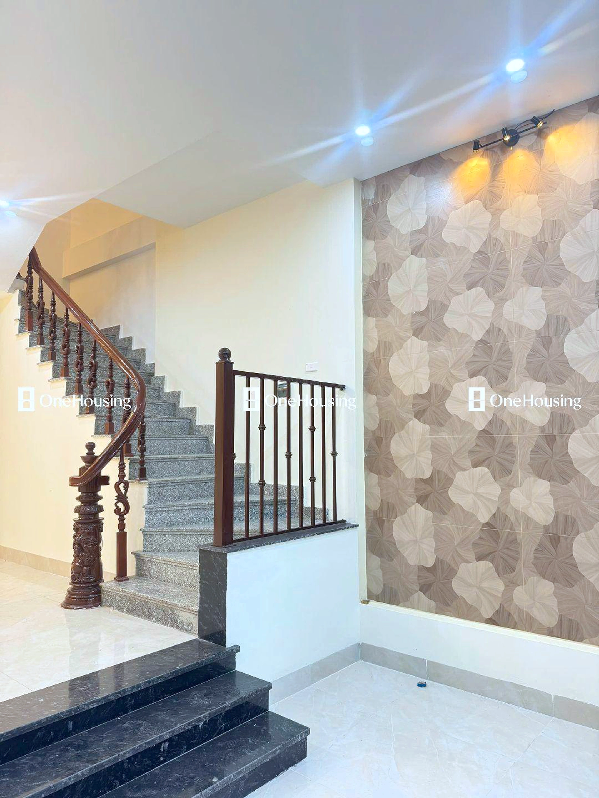 Nhà mặt ngõ cách Việt Hưng 50m, P. Việt Hưng, Q. Long Biên, TP. Hà Nội