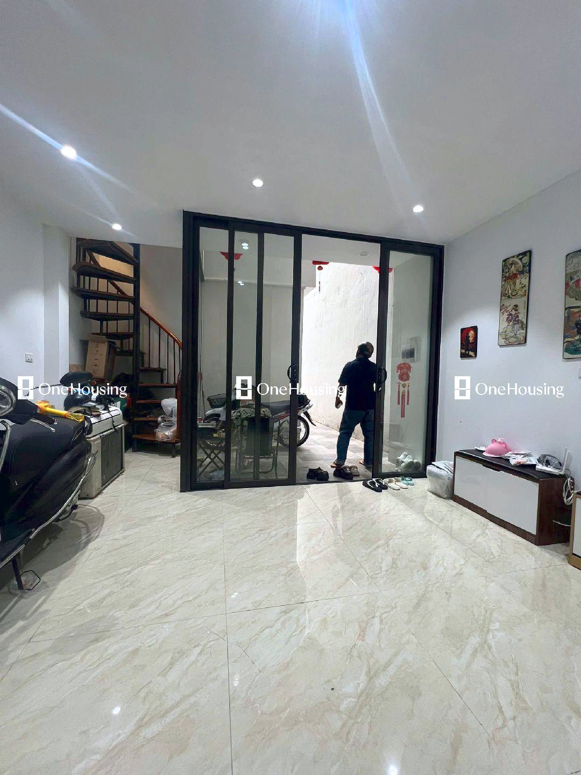 Nhà mặt ngõ cách Nguyễn Văn Cừ 20m, P. Gia Thụy, Q. Long Biên, TP. Hà Nội