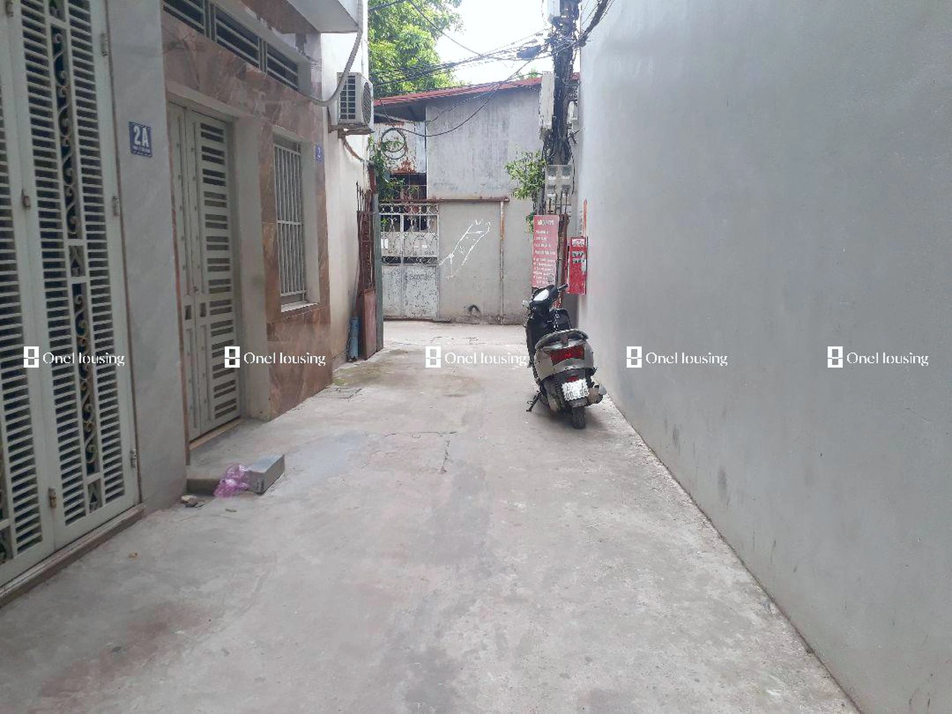 Nhà mặt ngõ cách Bát Khối (gom chân đê - trong đê) 100m, P. Long Biên, Q. Long Biên, TP. Hà Nội