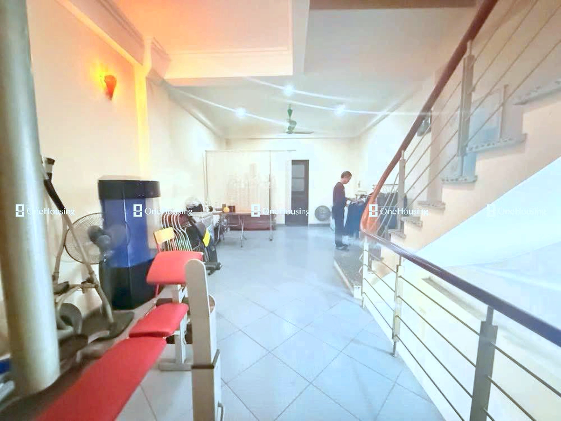 Nhà mặt phố Lạc Long Quân, P. Bưởi, Q. Tây Hồ, TP. Hà Nội