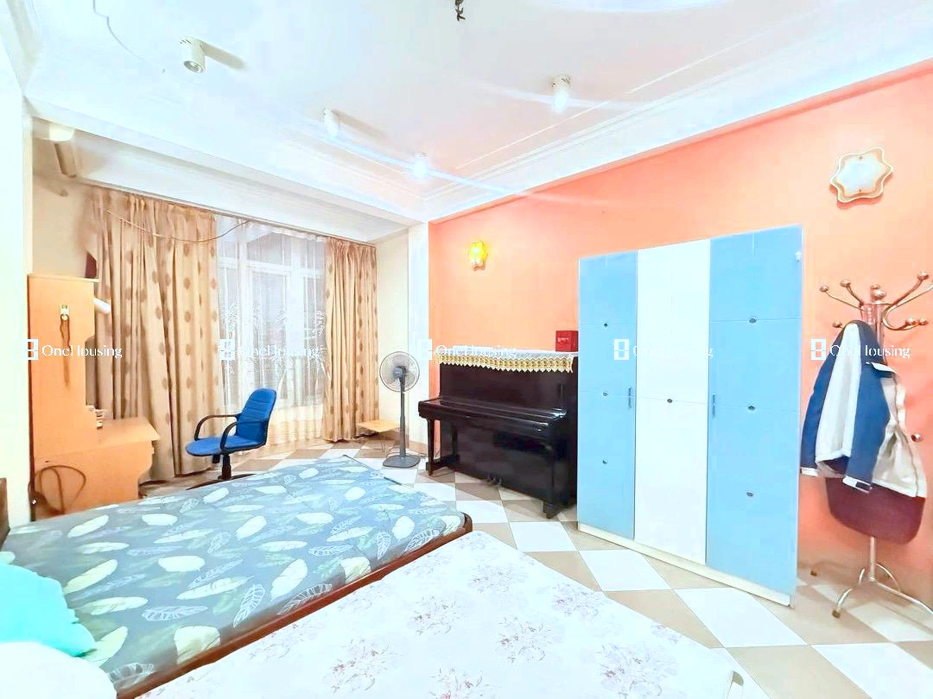 Nhà mặt phố Lạc Long Quân, P. Bưởi, Q. Tây Hồ, TP. Hà Nội