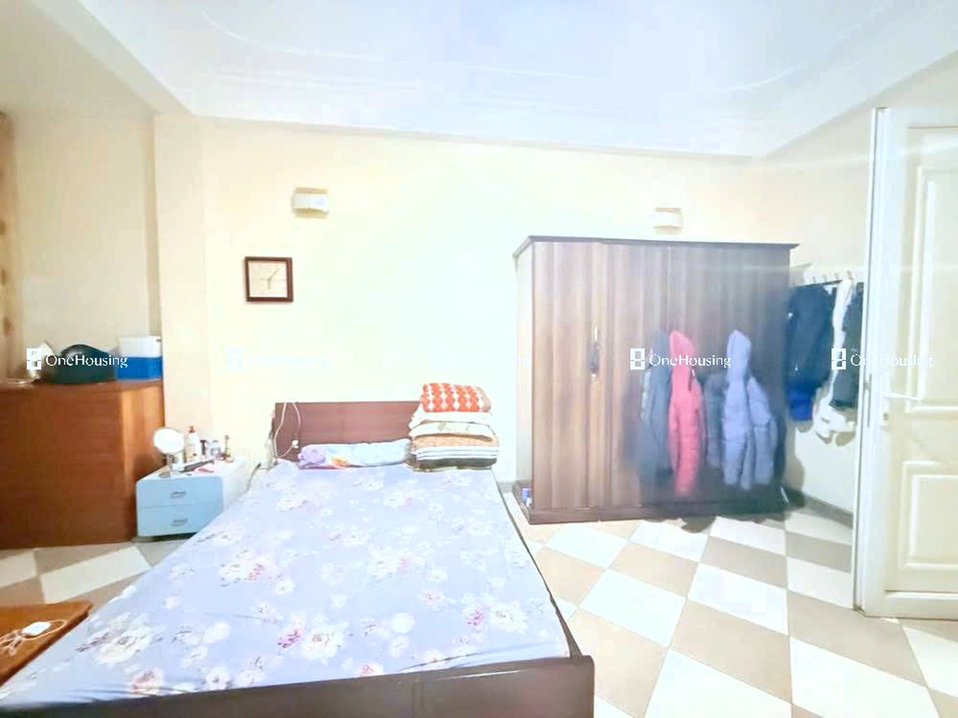 Nhà mặt phố Lạc Long Quân, P. Bưởi, Q. Tây Hồ, TP. Hà Nội