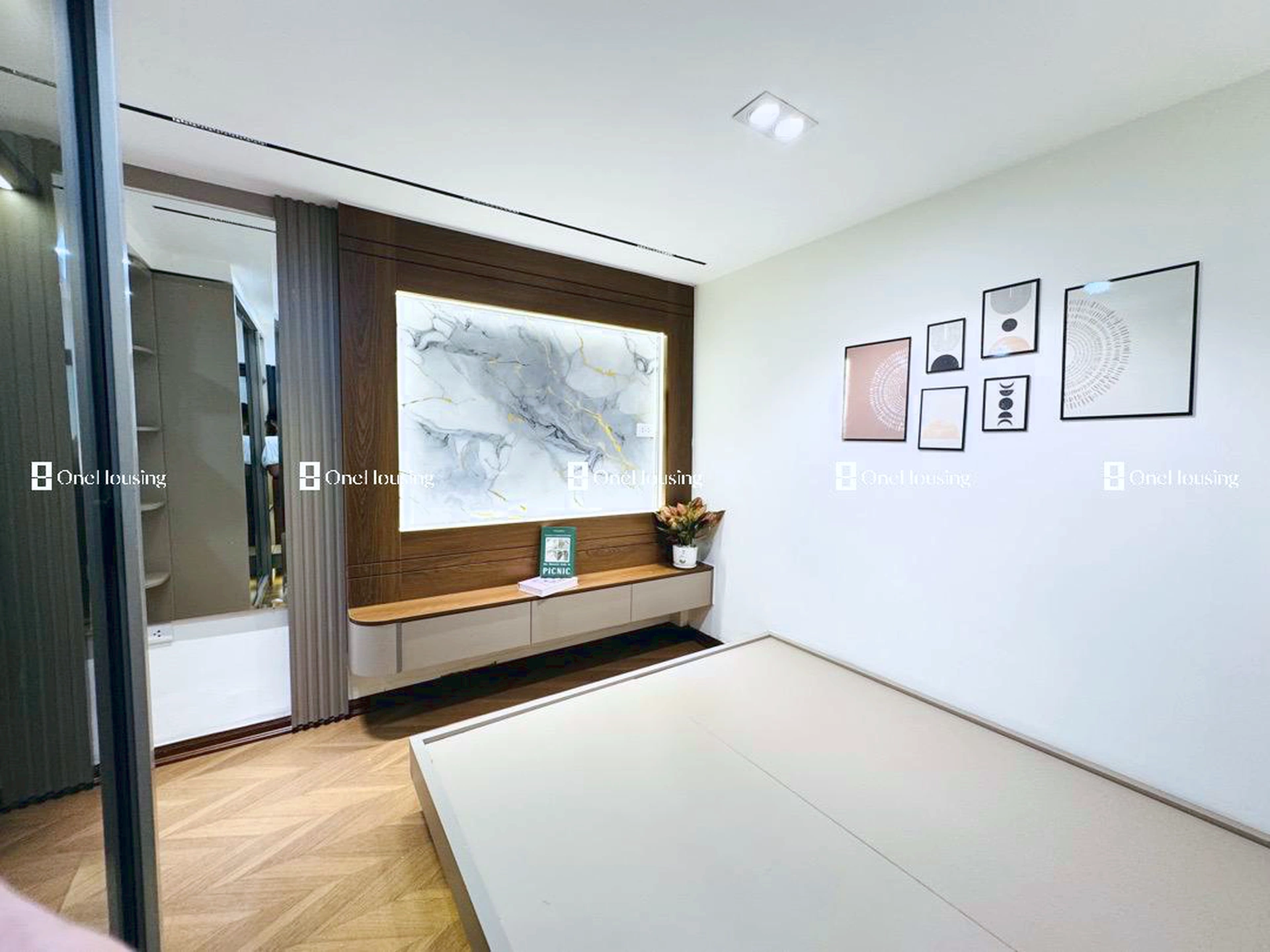 Onehousing image