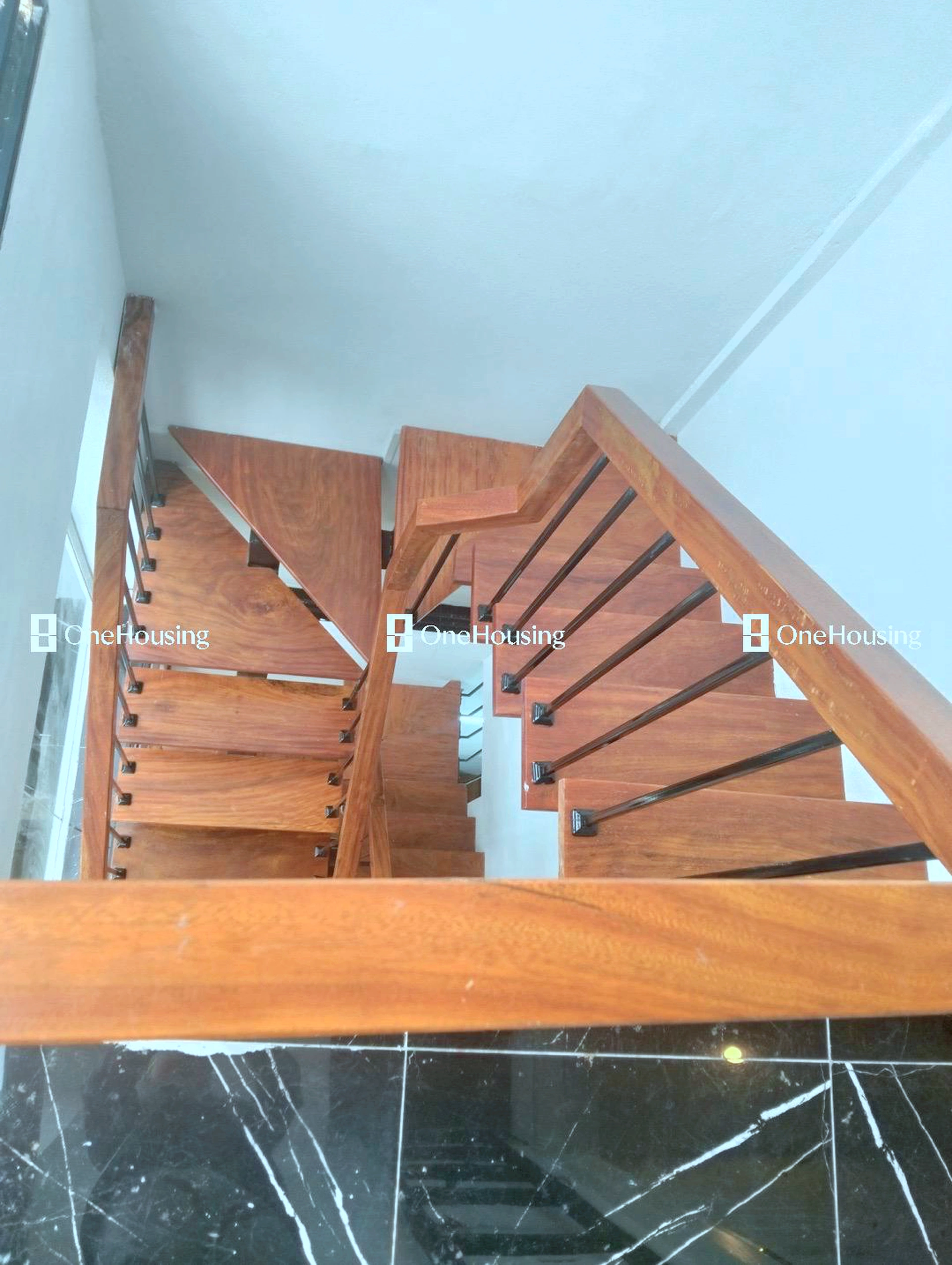 Nhà mặt ngõ cách Cửa Bắc 30m, P. Trúc Bạch, Q. Ba Đình, TP. Hà Nội