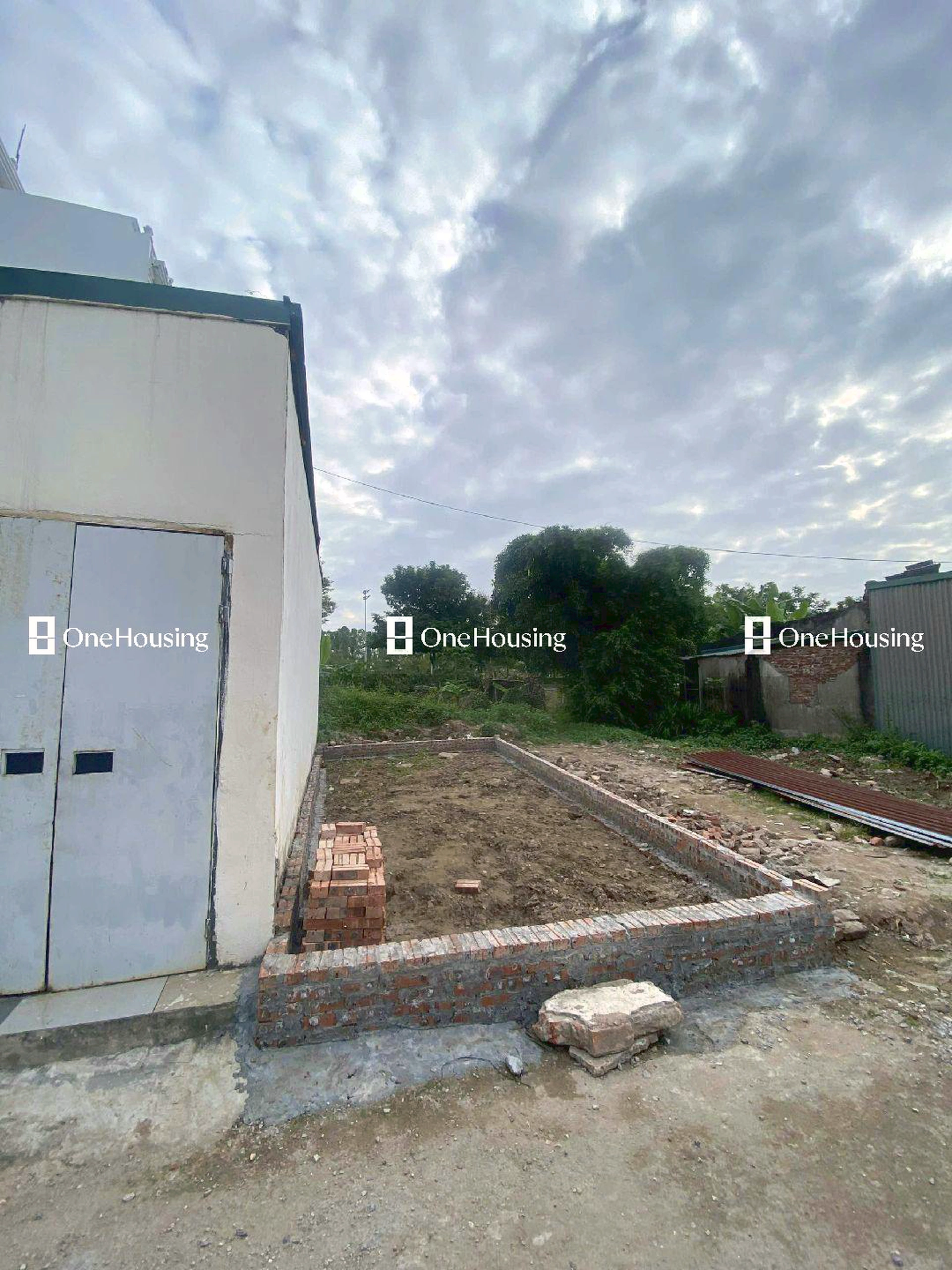 Đất nền cách Cầu Thanh Trì (đường gom cầu) 180m, P. Cự Khối, Q. Long Biên, TP. Hà Nội